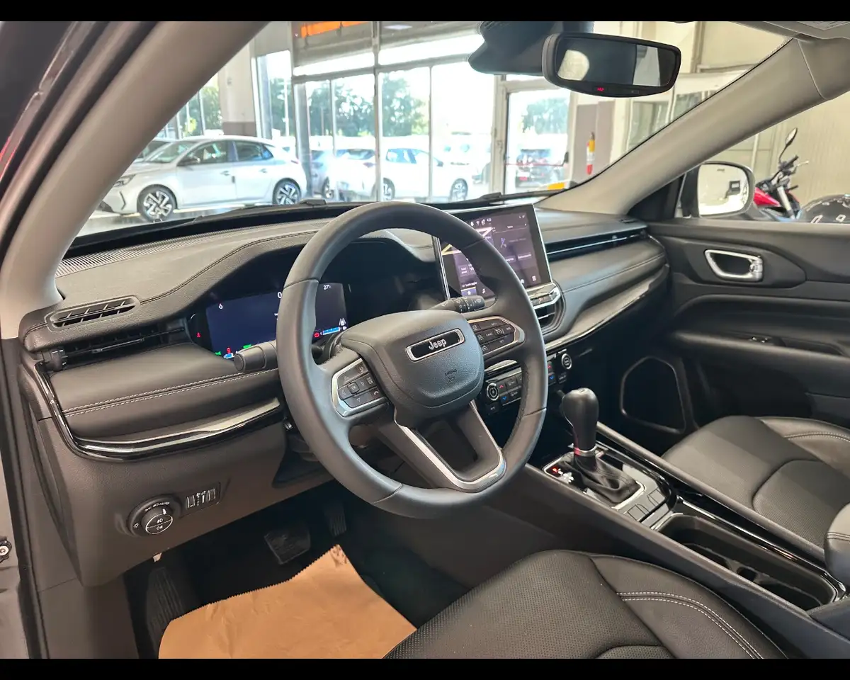 Jeep Compass 1.5 turbo t4 mhev Summit 2wd 130cv dct, миниатюра 10