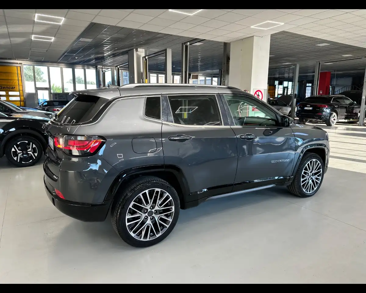 Jeep Compass 1.5 turbo t4 mhev Summit 2wd 130cv dct, миниатюра 3