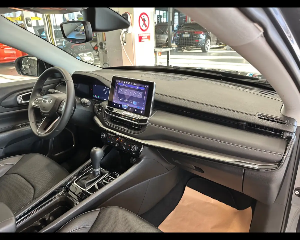 Jeep Compass 1.5 turbo t4 mhev Summit 2wd 130cv dct, миниатюра 21