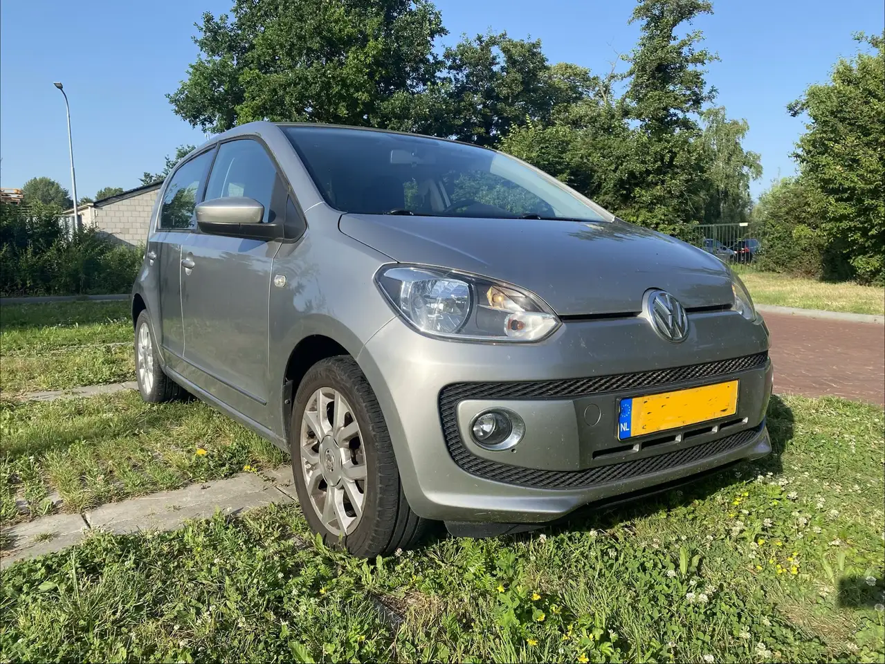 Volkswagen up!
