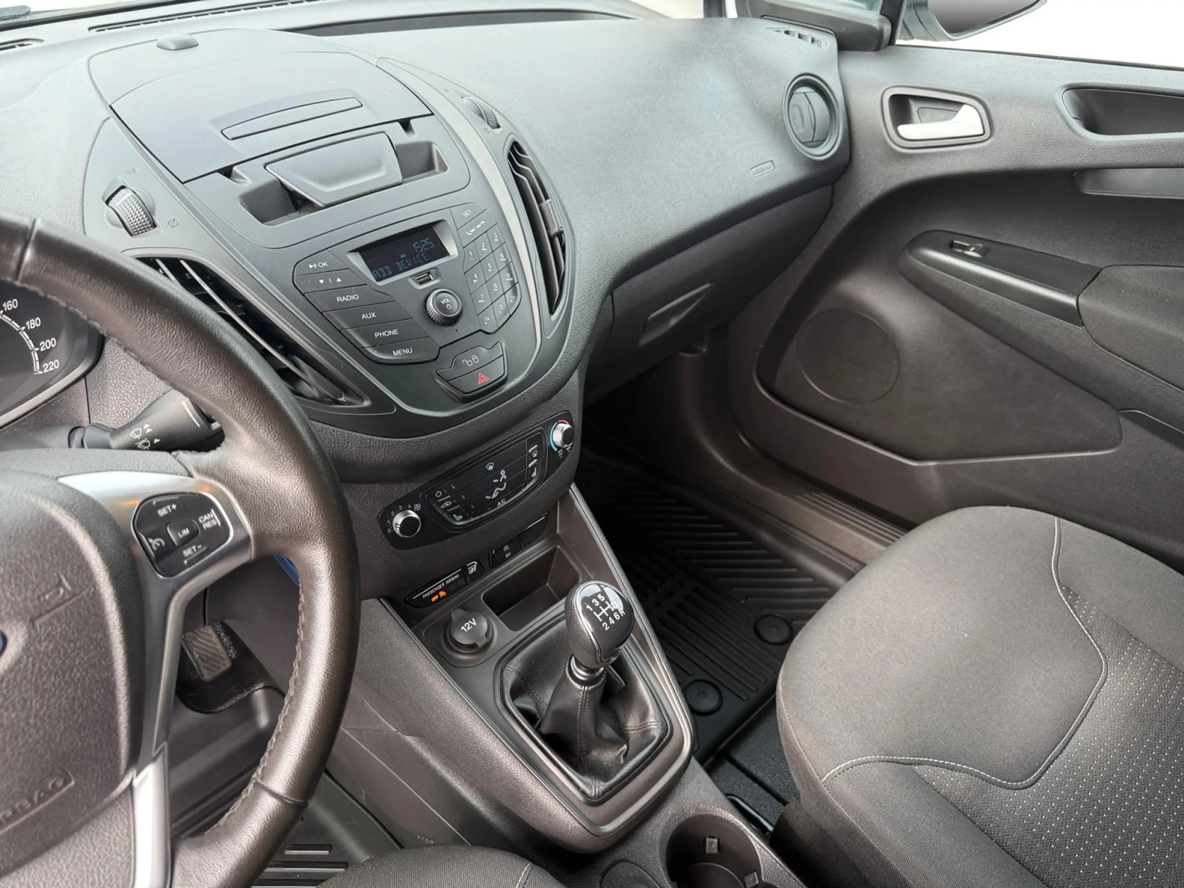 Ford Transit Courier 1.5 TDCI Trend Duratorq S&S Airco | Verwarmbare st — photo 14