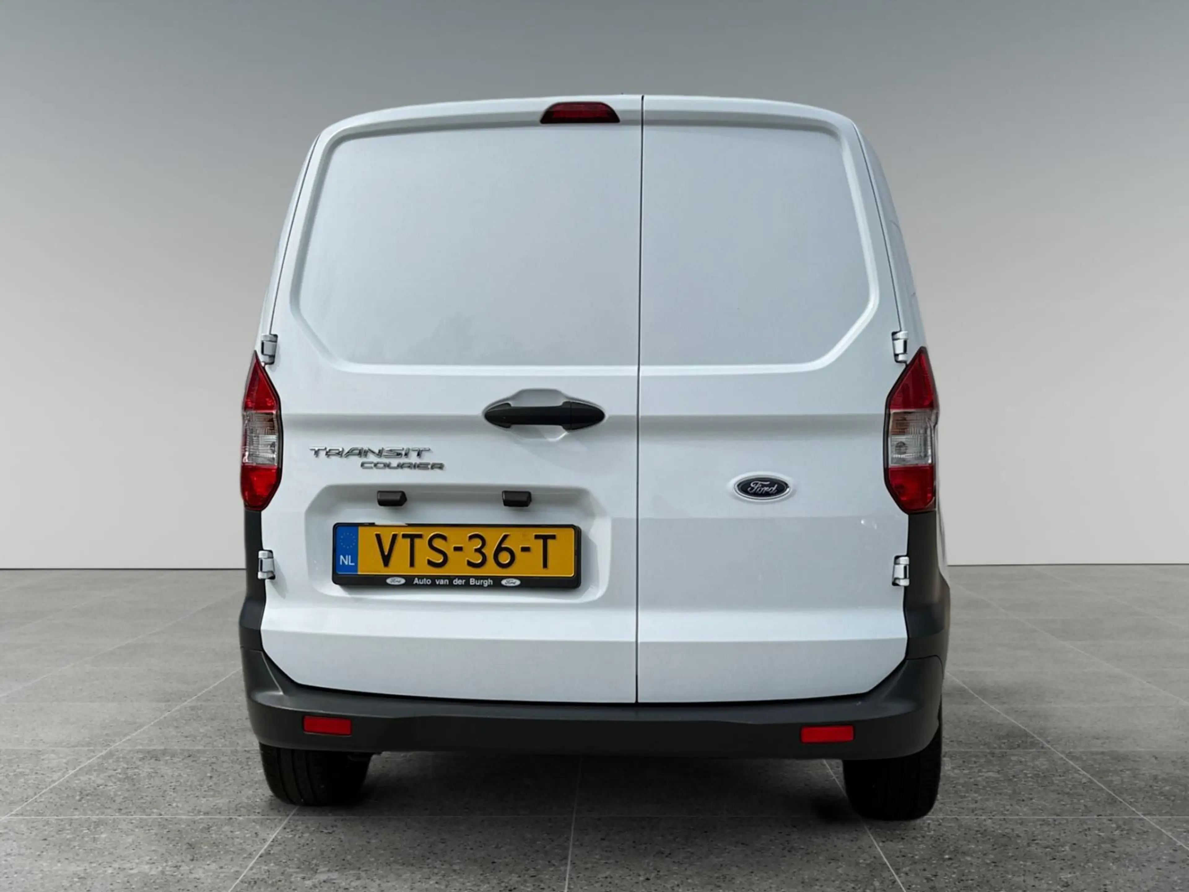 Ford Transit Courier 1.5 TDCI Trend Duratorq S&S Airco | Verwarmbare st — photo 4