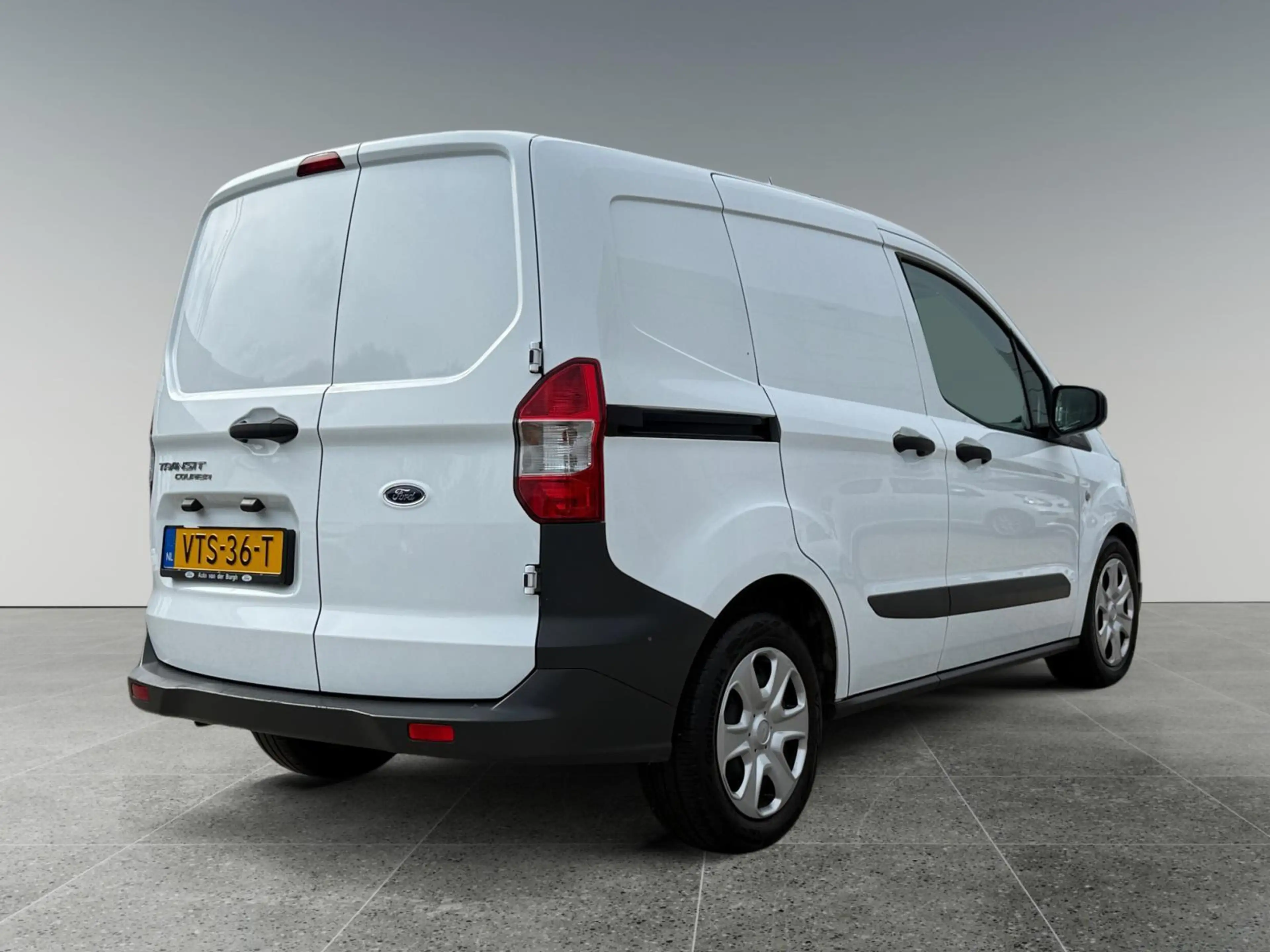 Ford Transit Courier 1.5 TDCI Trend Duratorq S&S Airco | Verwarmbare st — photo 5