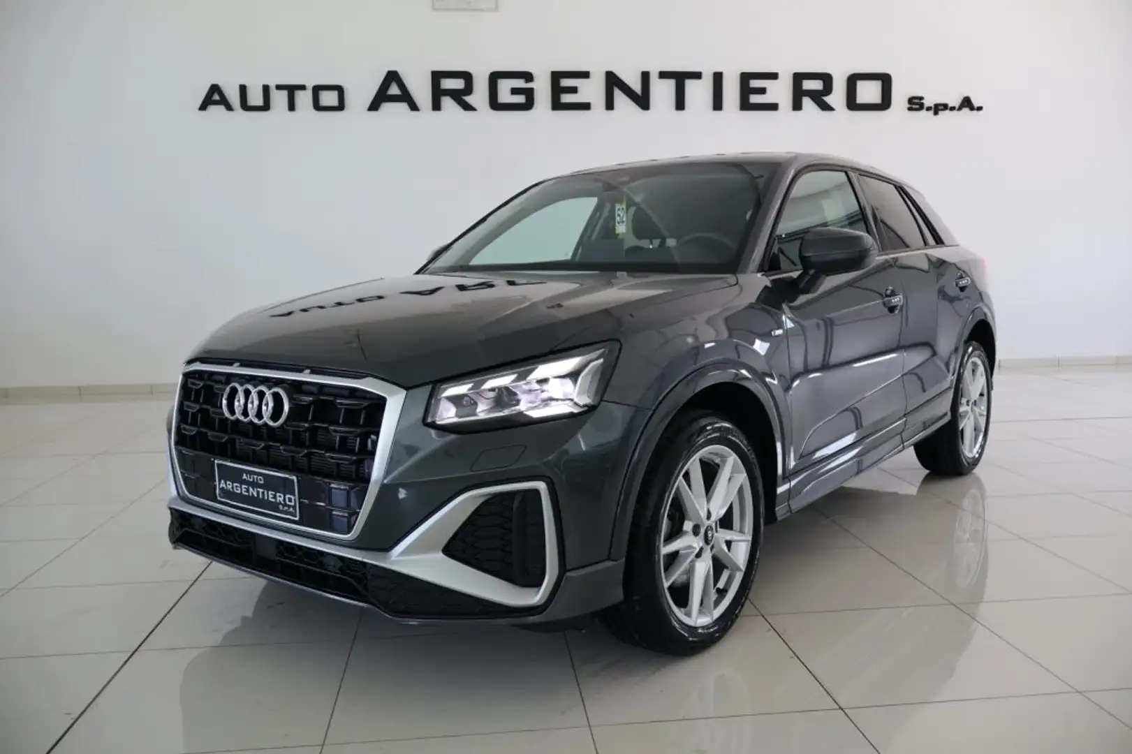 Audi Q2 35 TDI S tronic S line Edition Matrix led Virtual Grigio - 1