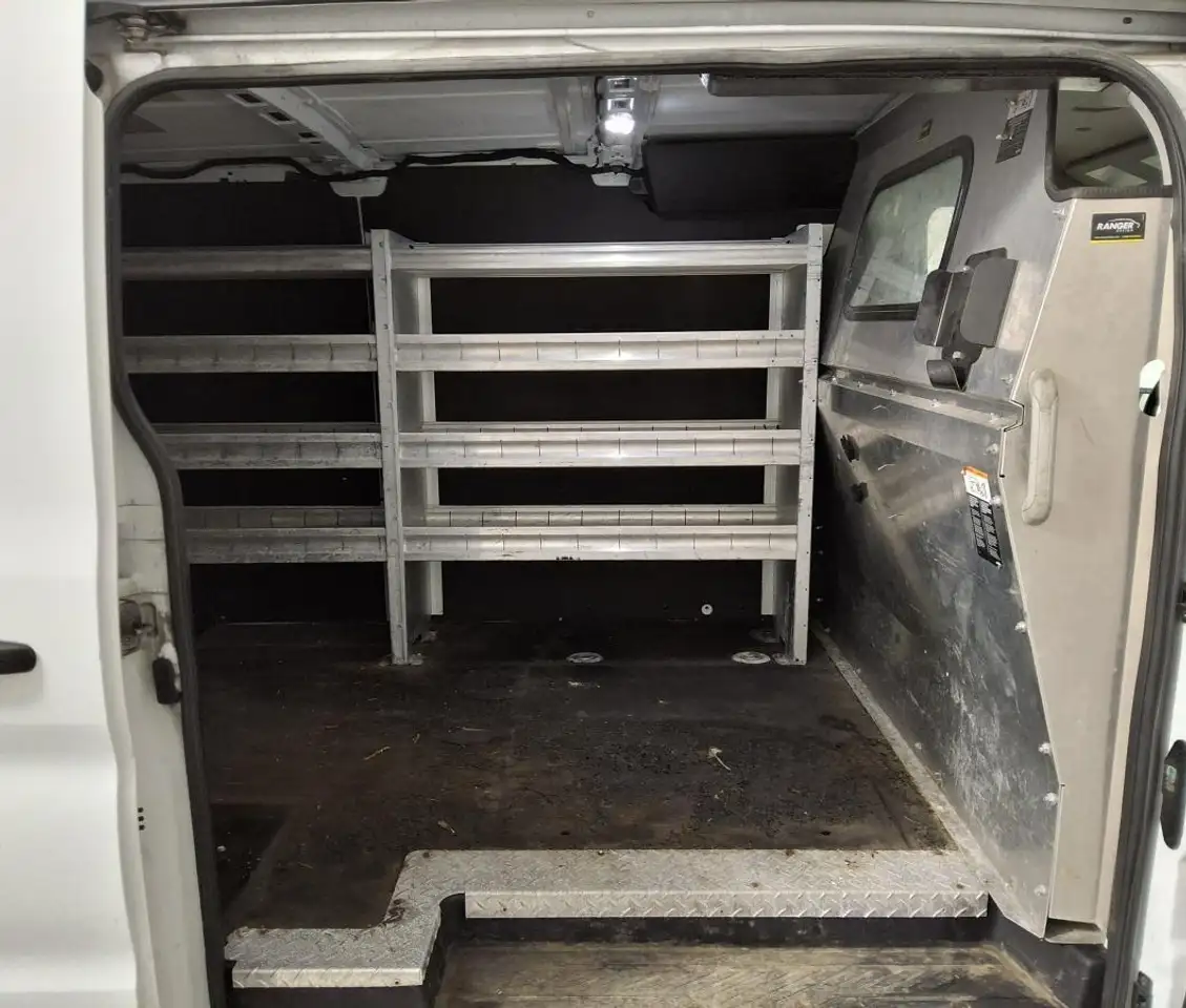 Ford Transit снимка Ford Transit