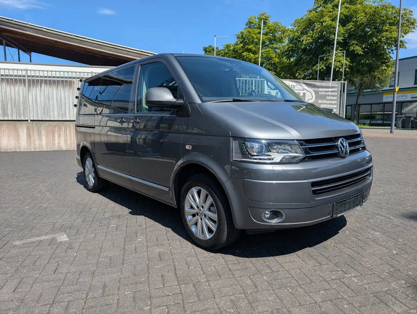 Volkswagen T5 Multivan Multivan Highline Grau - 1