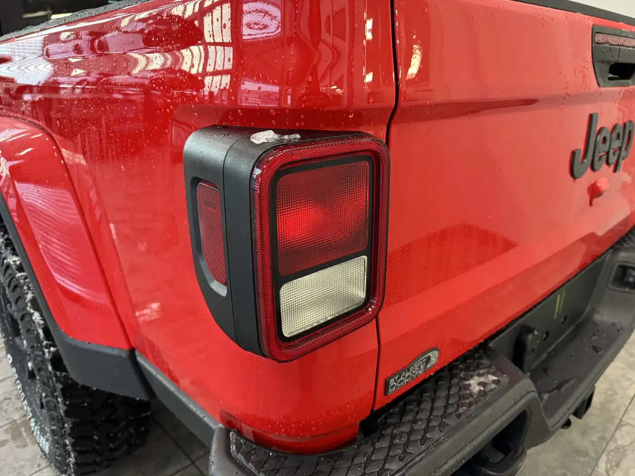 Jeep Gladiator снимка Jeep Gladiator