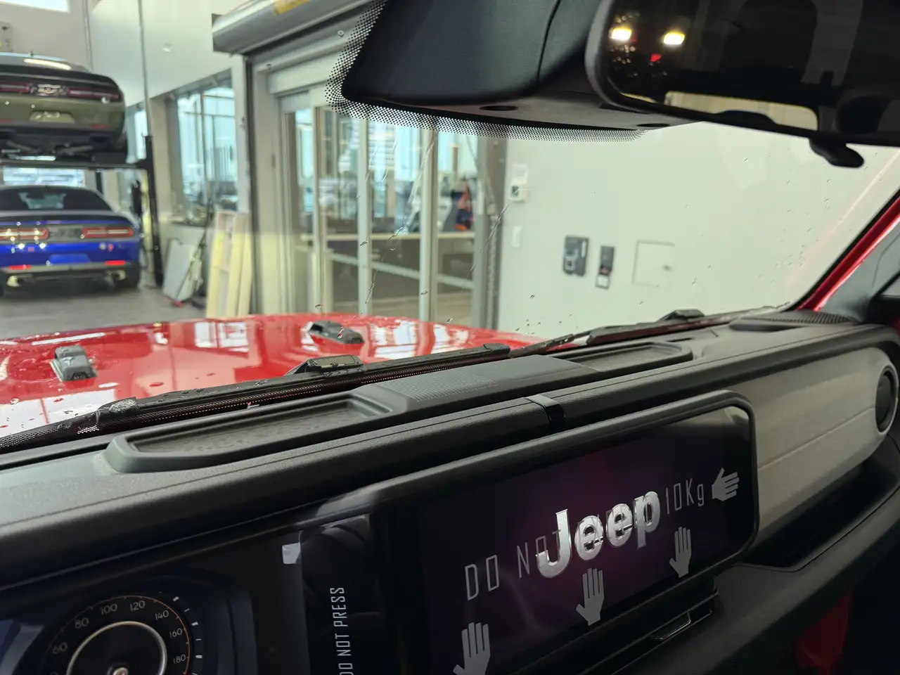 Jeep Gladiator снимка Jeep Gladiator
