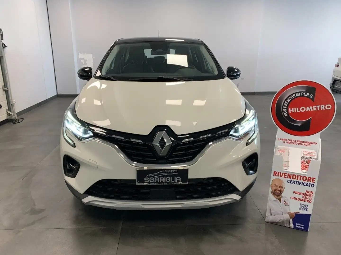 Renault Captur 1.5 Blue dCi Intens Beige - 2