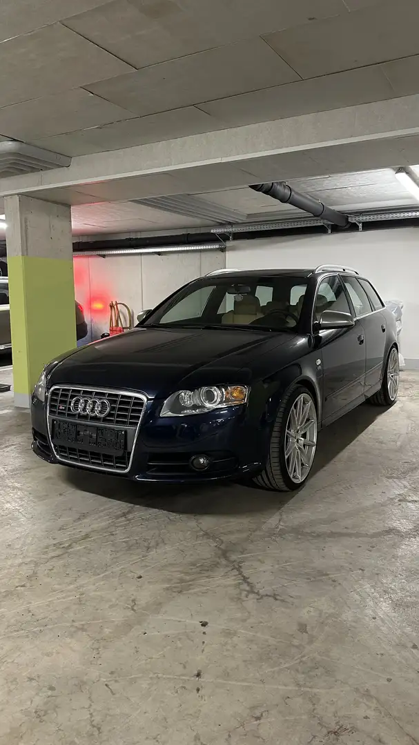Audi S4 Avant 4,2 V8 quattro Tiptronic - 1