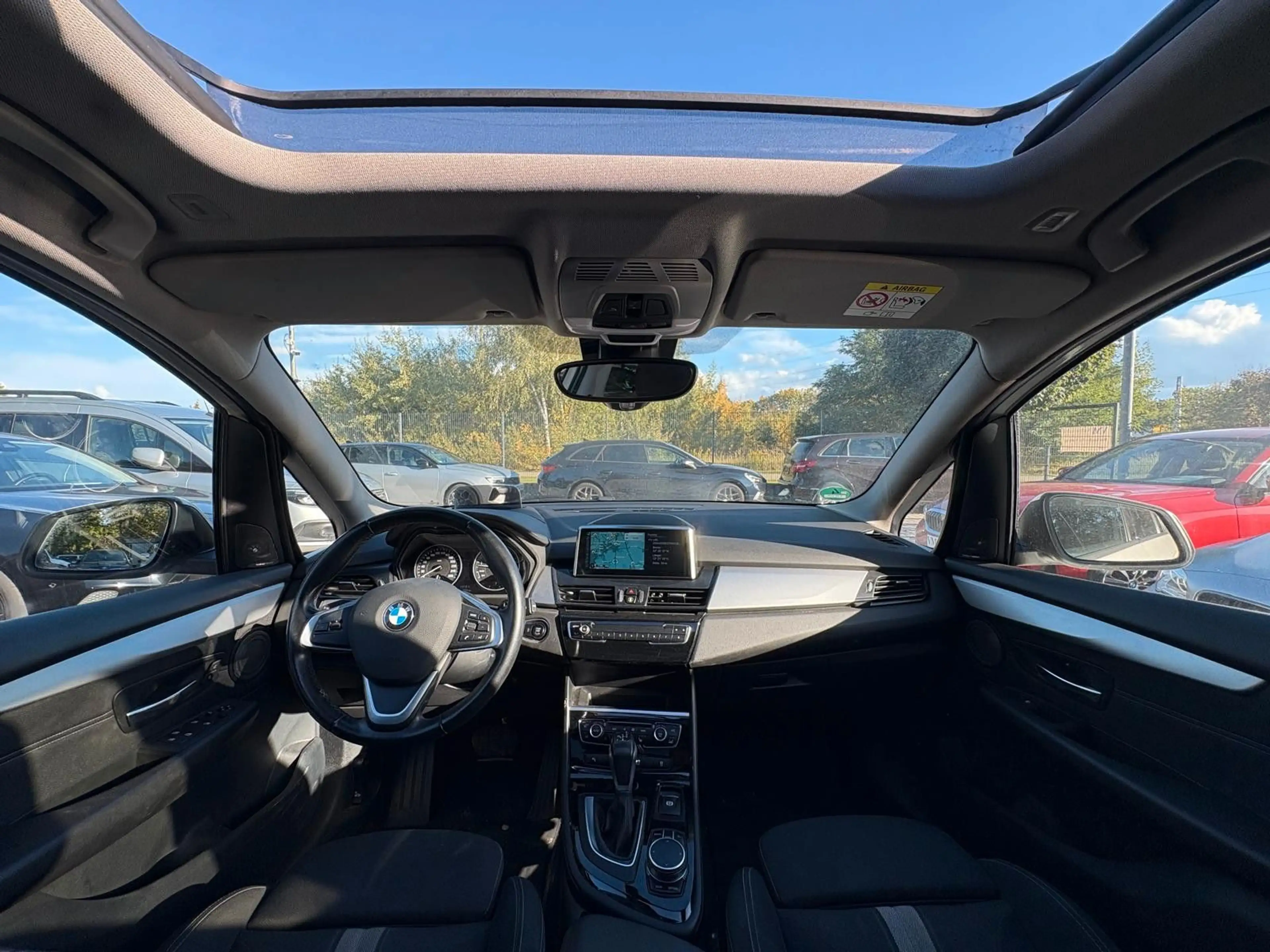 BMW 220 i Gran Tourer Pano*Tempo*SitzHz.*Navi*7Sitz — photo 7