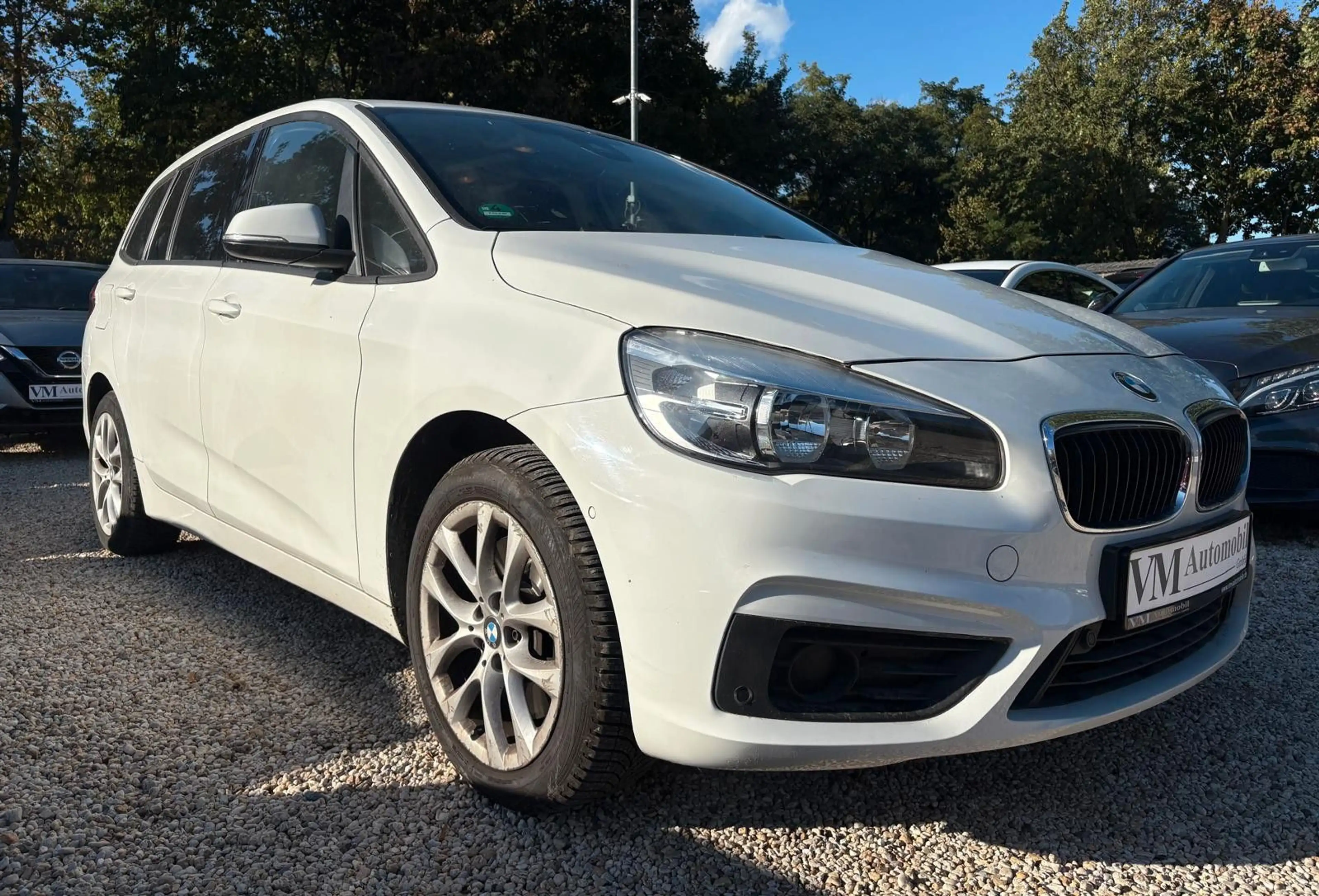 BMW 220 i Gran Tourer Pano*Tempo*SitzHz.*Navi*7Sitz — photo 3