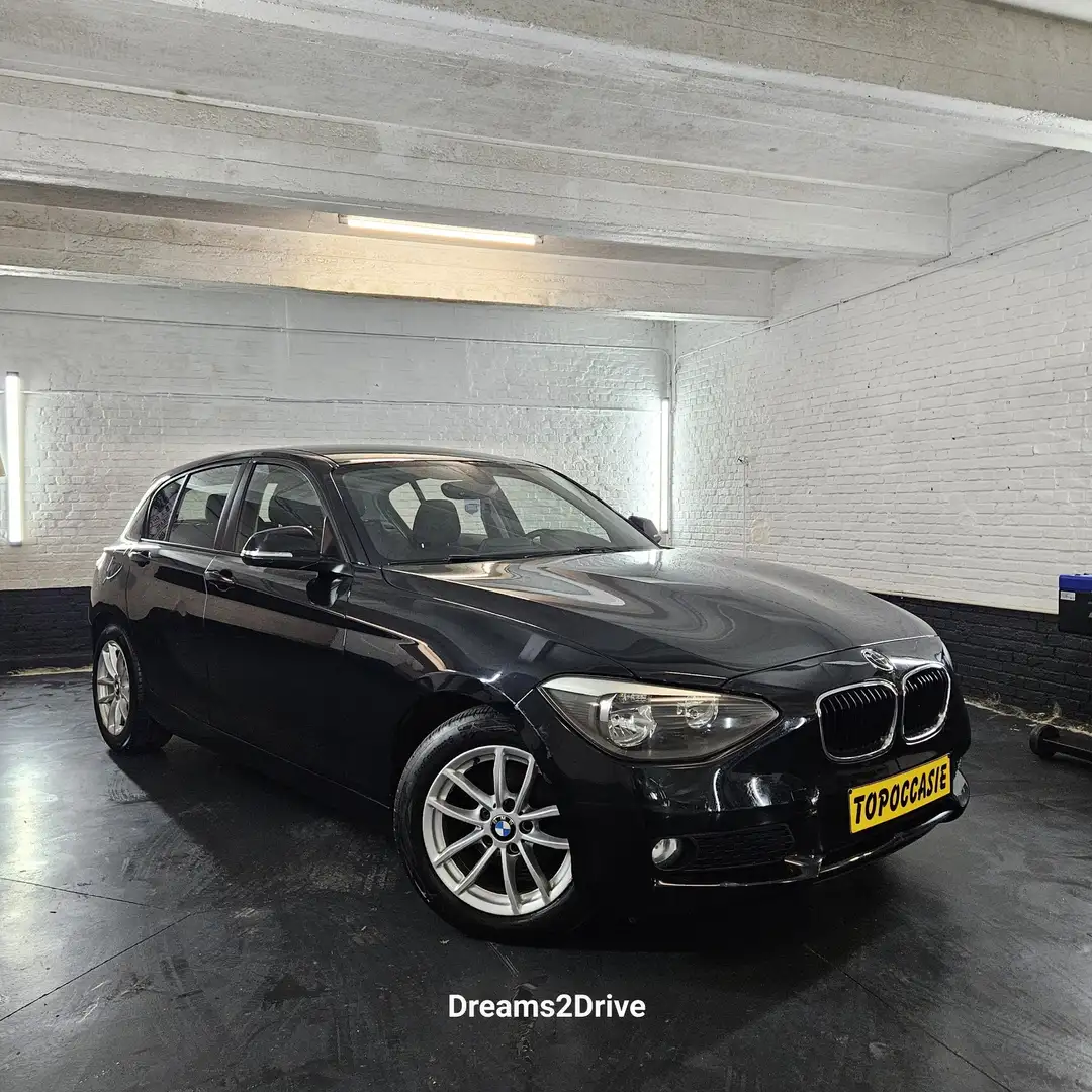 BMW 116 116d Zwart - 1