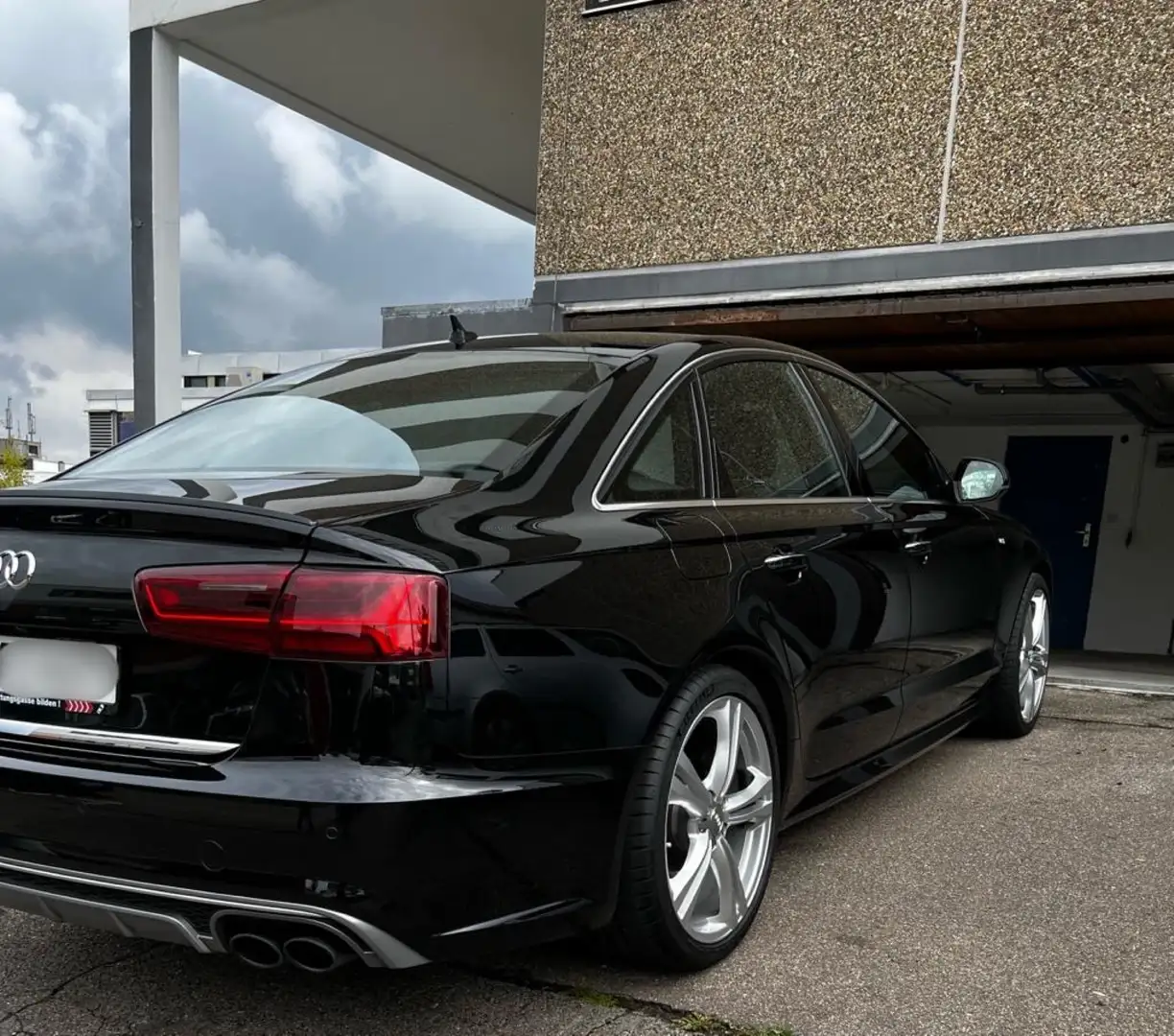 Audi S6 4.0 Tfsi quattro S tronic Black - 2