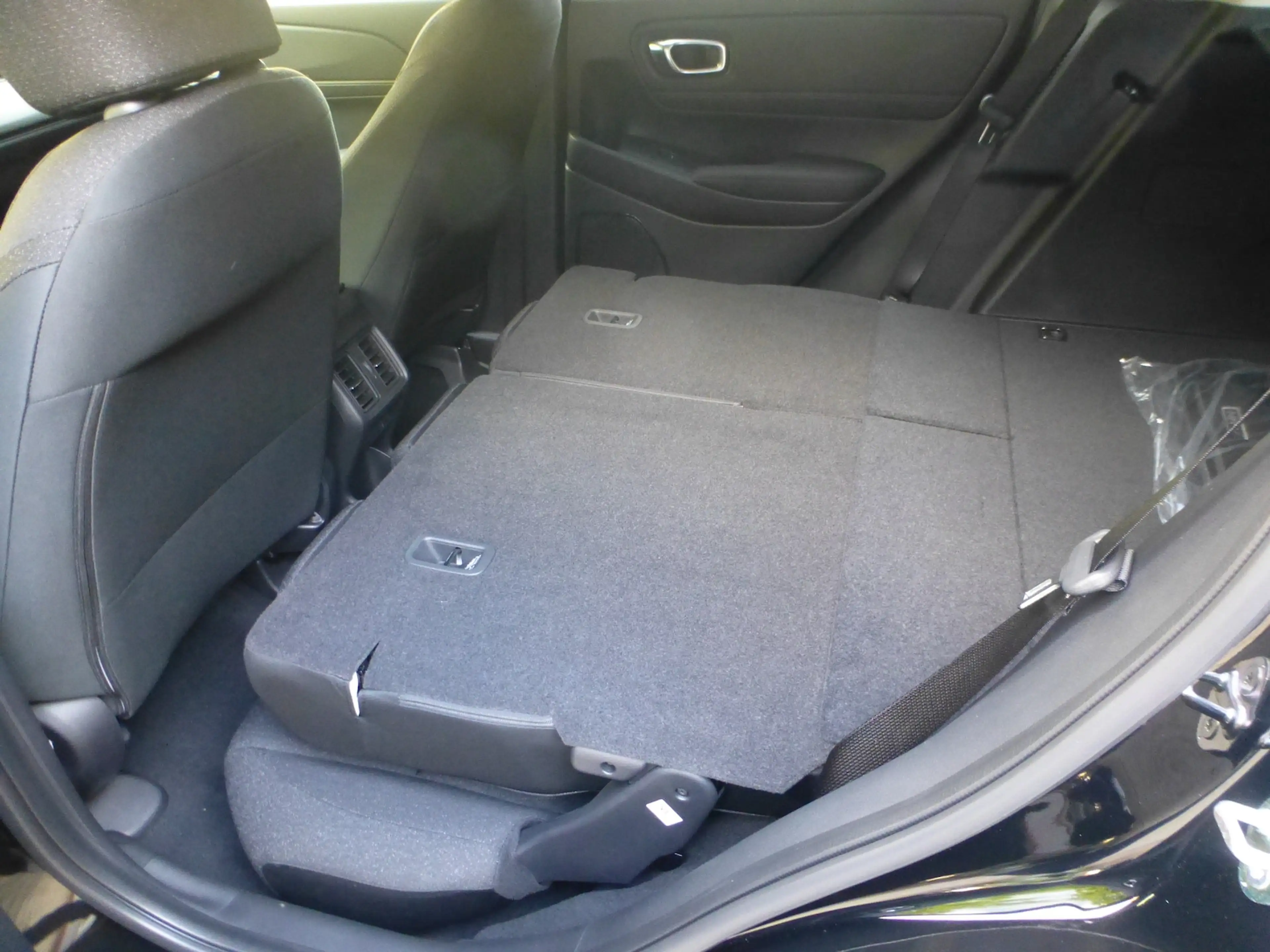 Honda HR-V 1,5 e:HEV Elegance 8 Jahre Garantie — photo 7