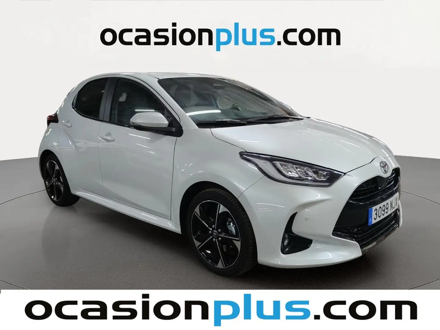 Toyota Yaris 120H 1.5 Style Plus Blanco - 2