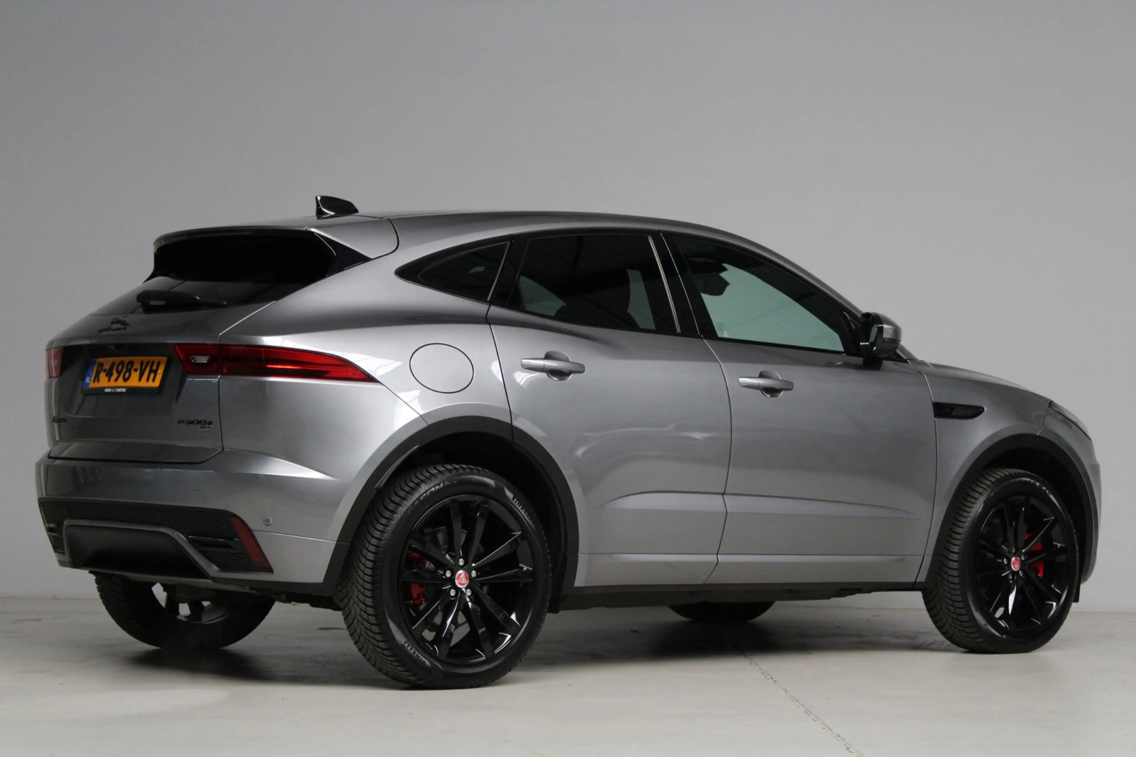 Jaguar E-Pace 1.5 P300e AWD R-Dynamic HSE | panoramadak | meridi — photo 2