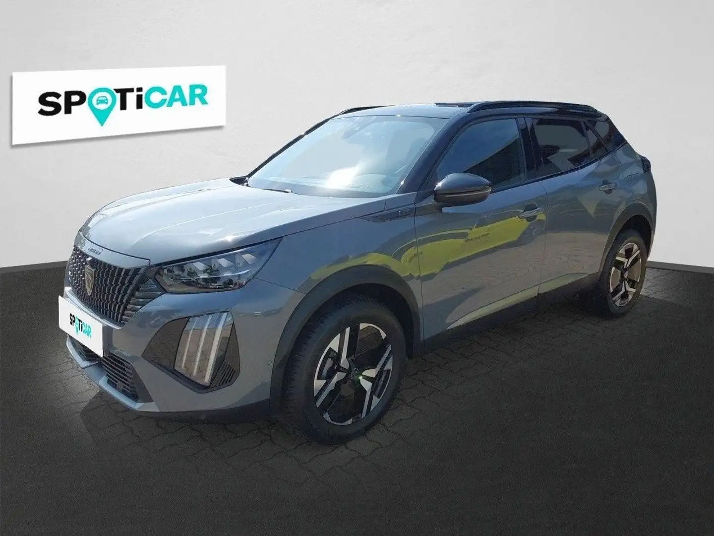 Peugeot 2008 GT 130 EAT8, 360° Kamera, Navi Grijs - 1