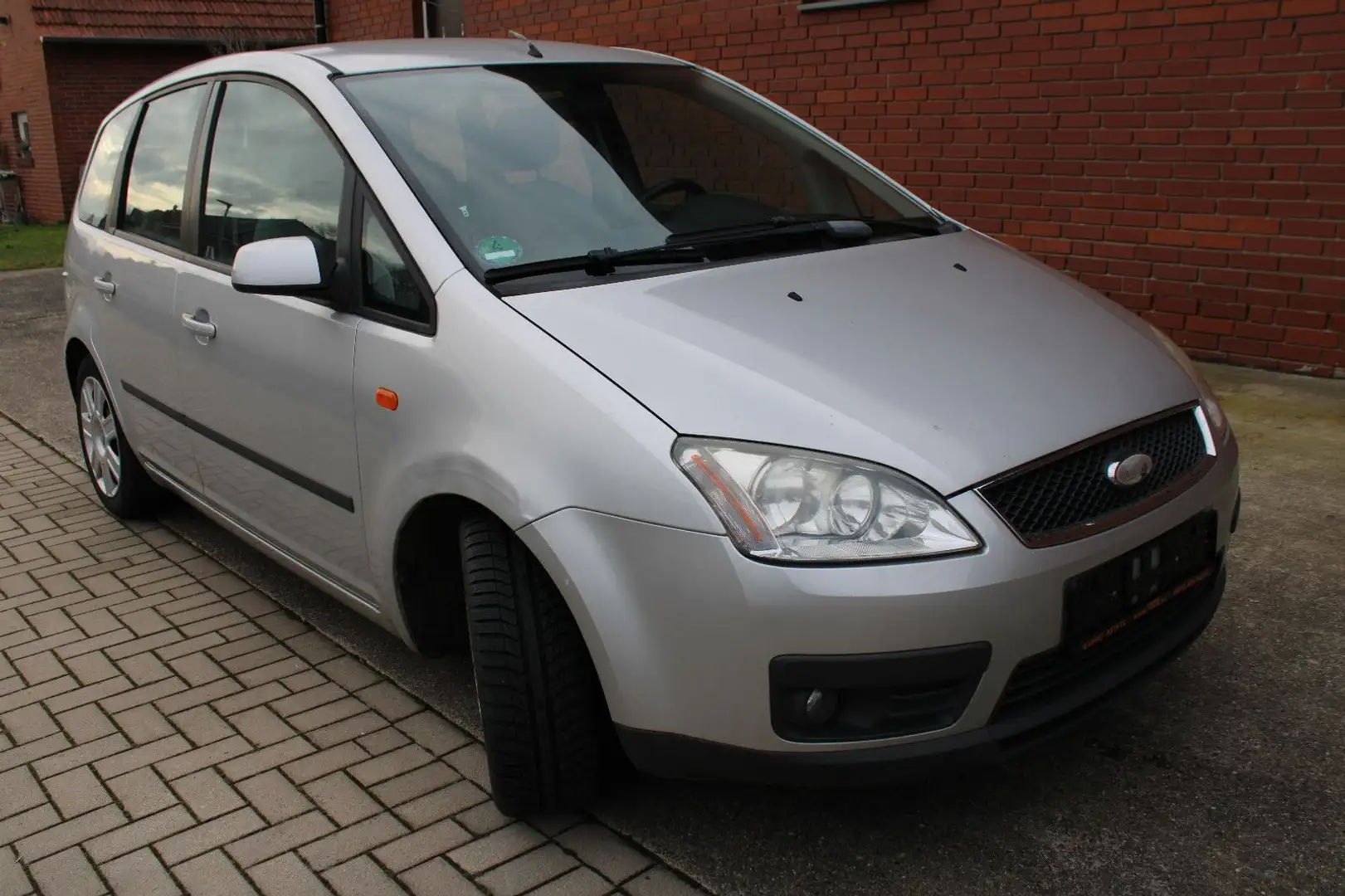 Ford Focus C-MAX Trend Silber - 2