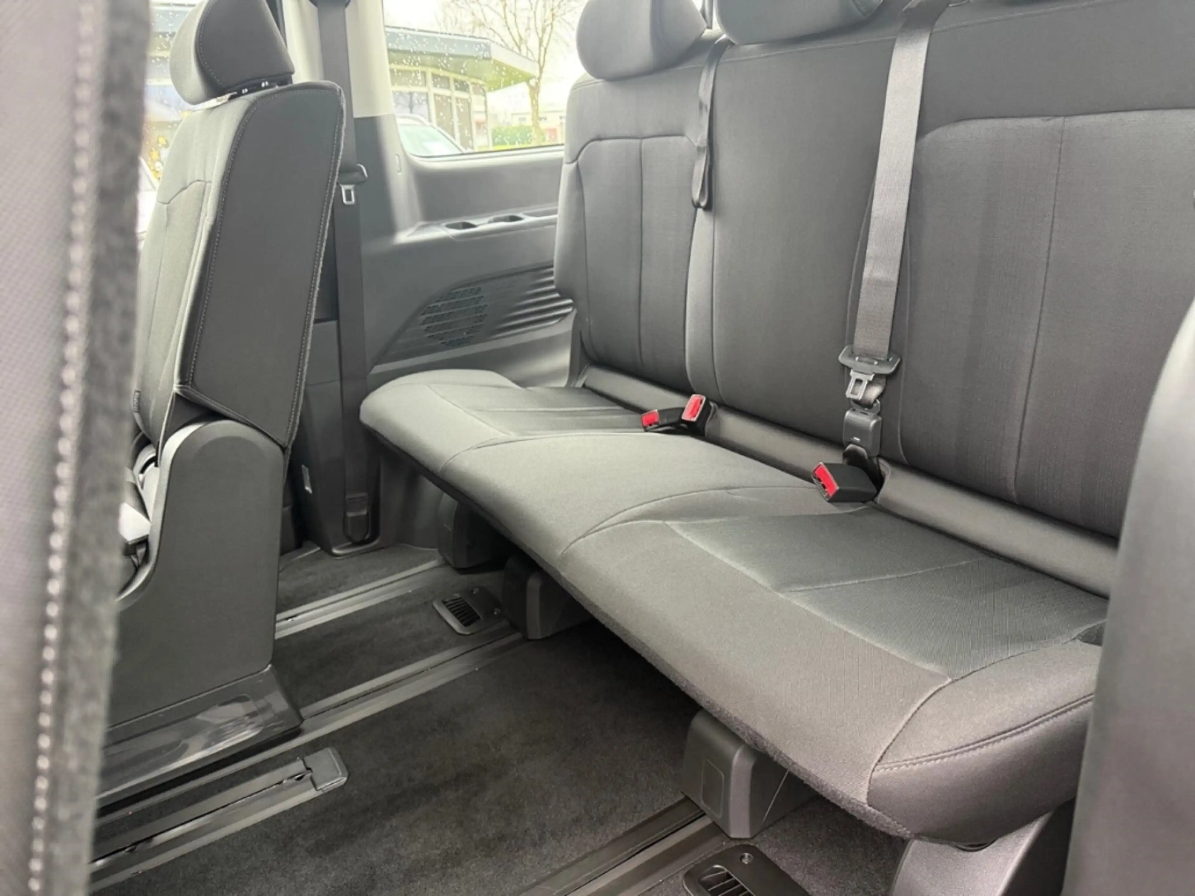 Hyundai STARIA Trend Hybrid 1.6 T-GDI 9-SITZER KAMERA+ACAA — photo 14
