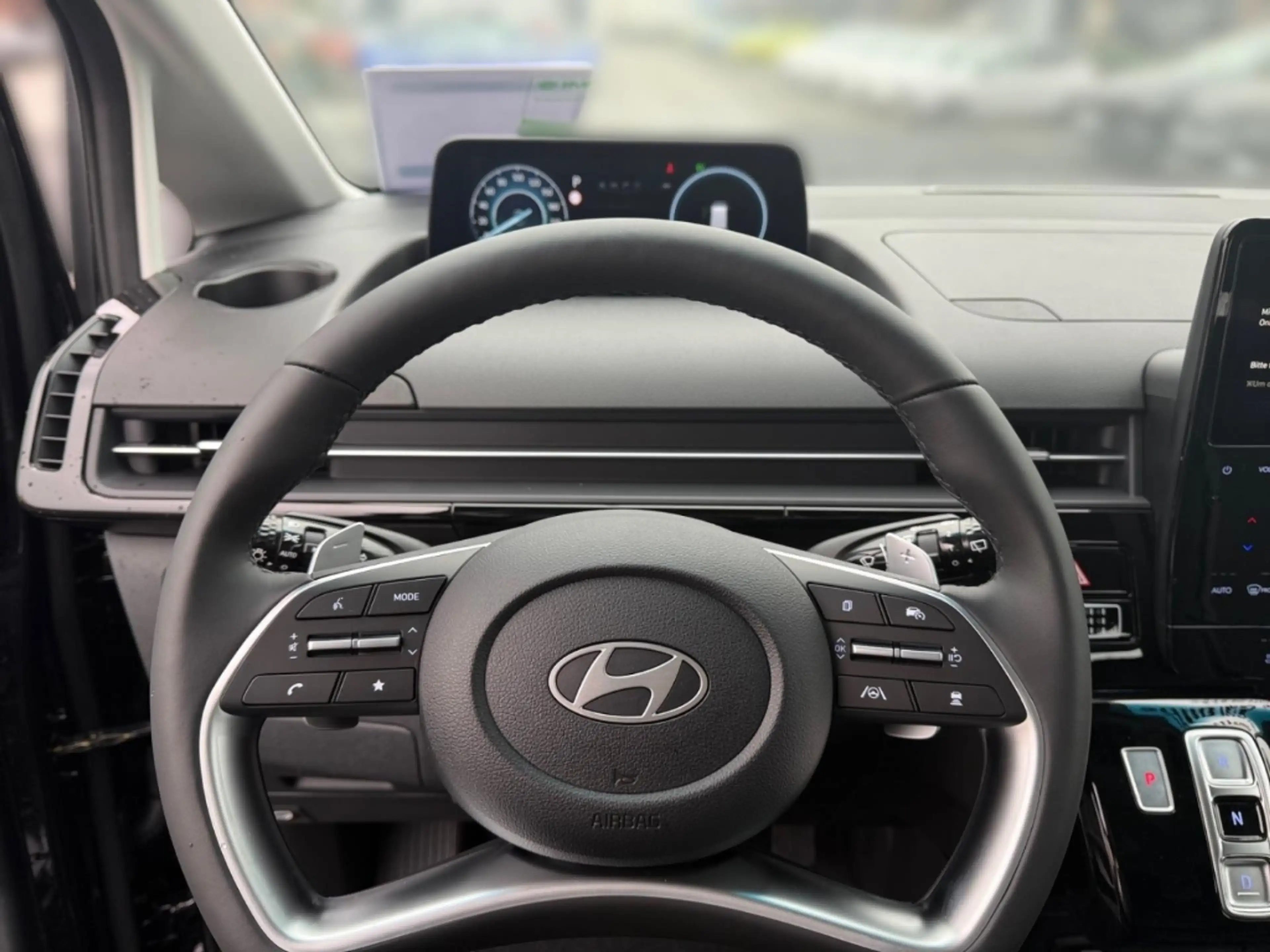 Hyundai STARIA Trend Hybrid 1.6 T-GDI 9-SITZER KAMERA+ACAA — photo 8