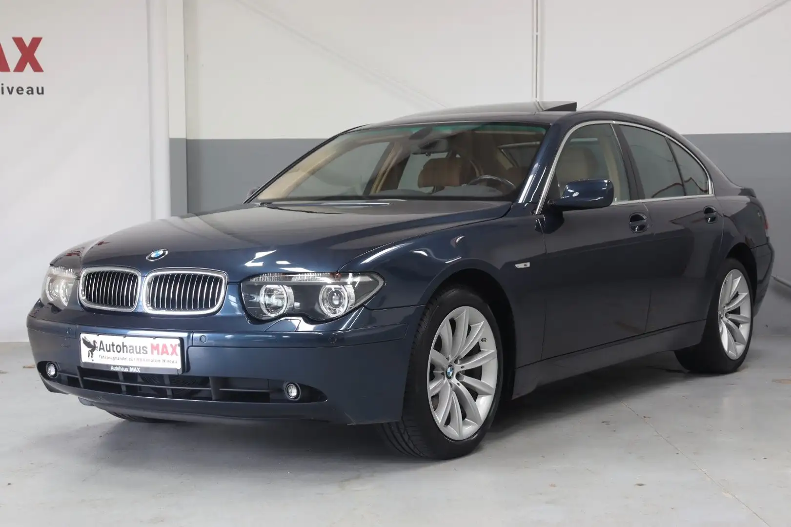 BMW 745 i~SZH~PDC~1. Hand~Memory~wenig KM~V8 4.4l Blau - 1