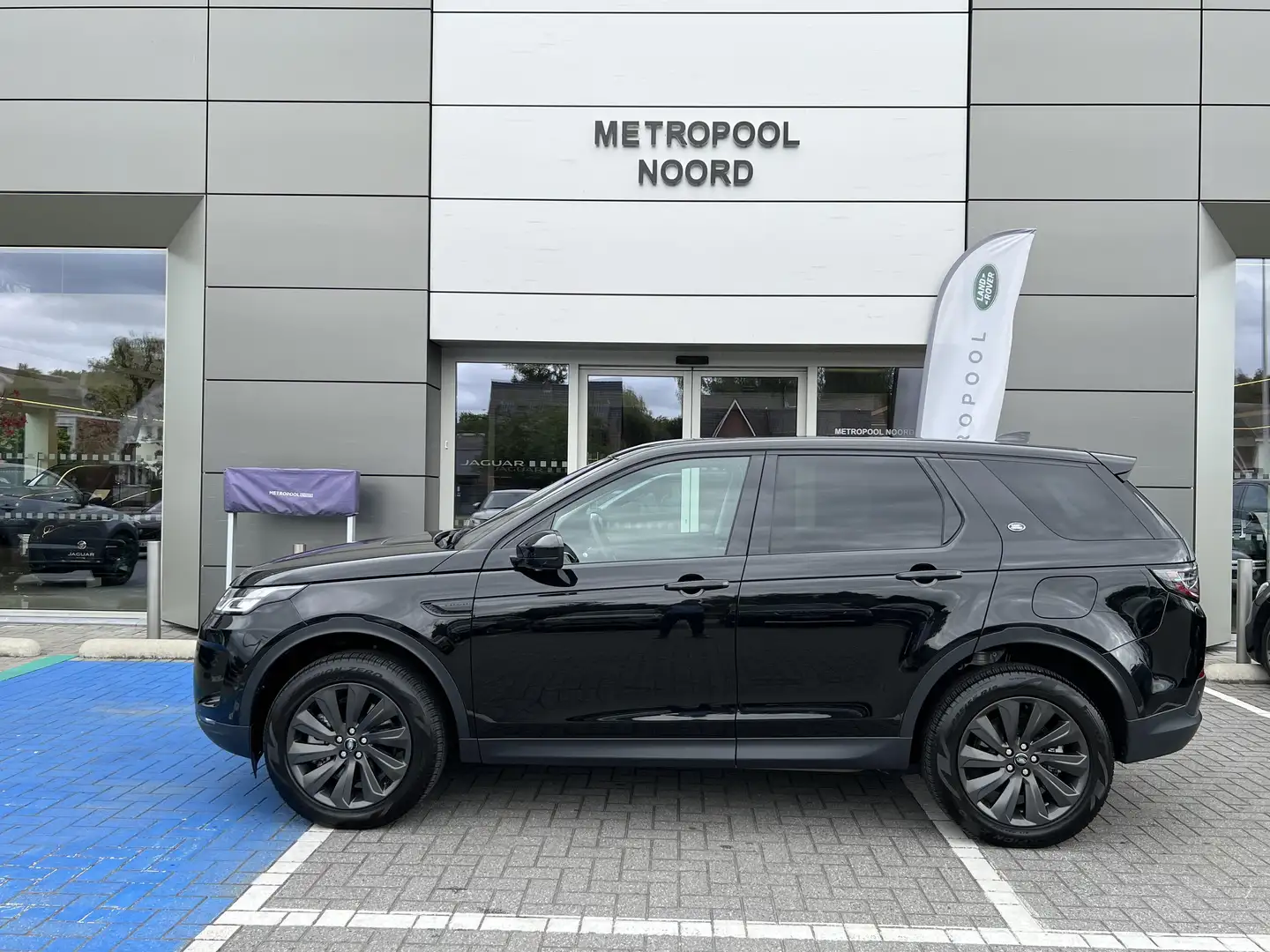Land Rover Discovery Sport PHEV S 309PS Negro - 2