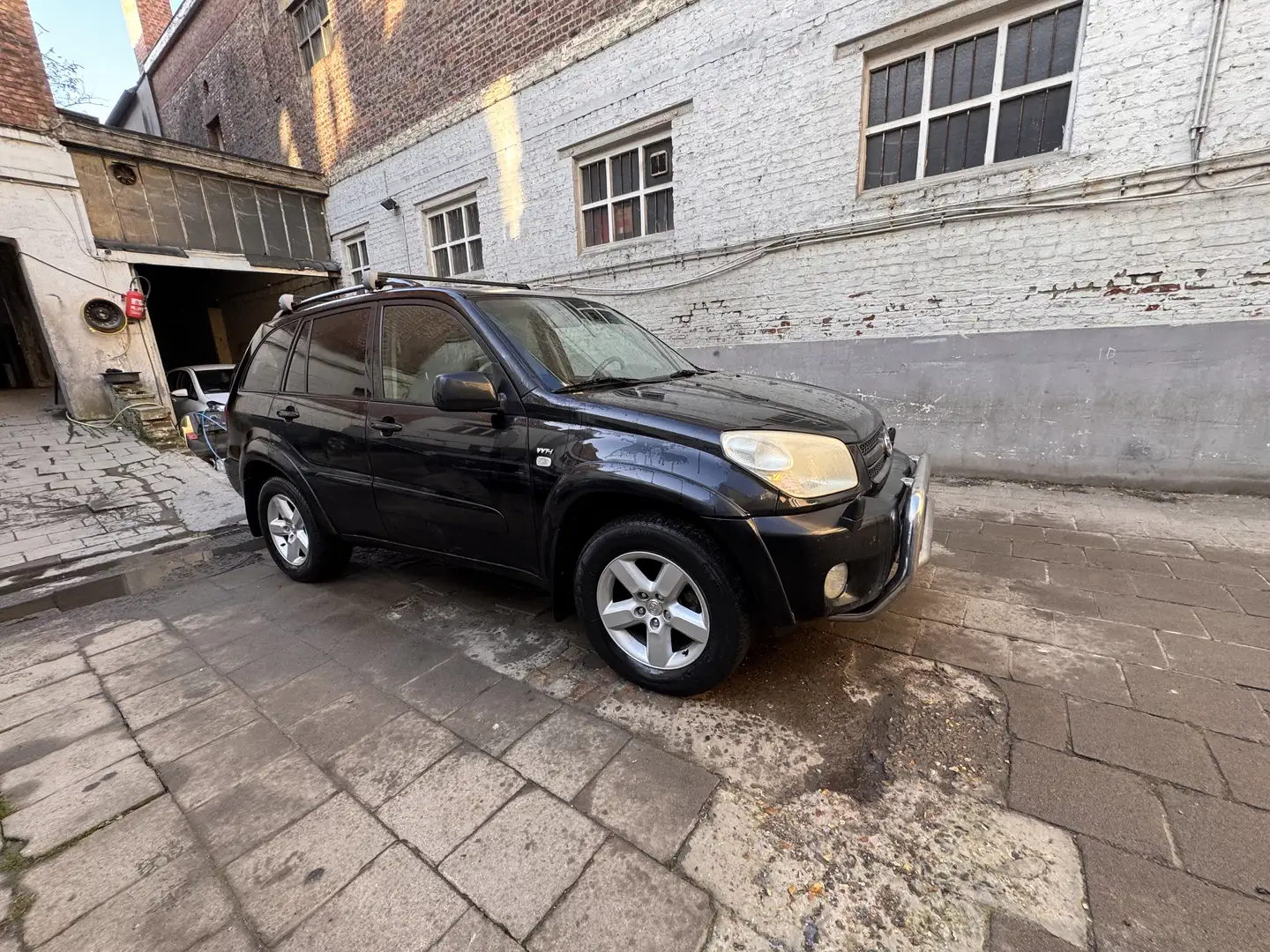 Toyota RAV 4 4x4 Sol Export hors europe - 2