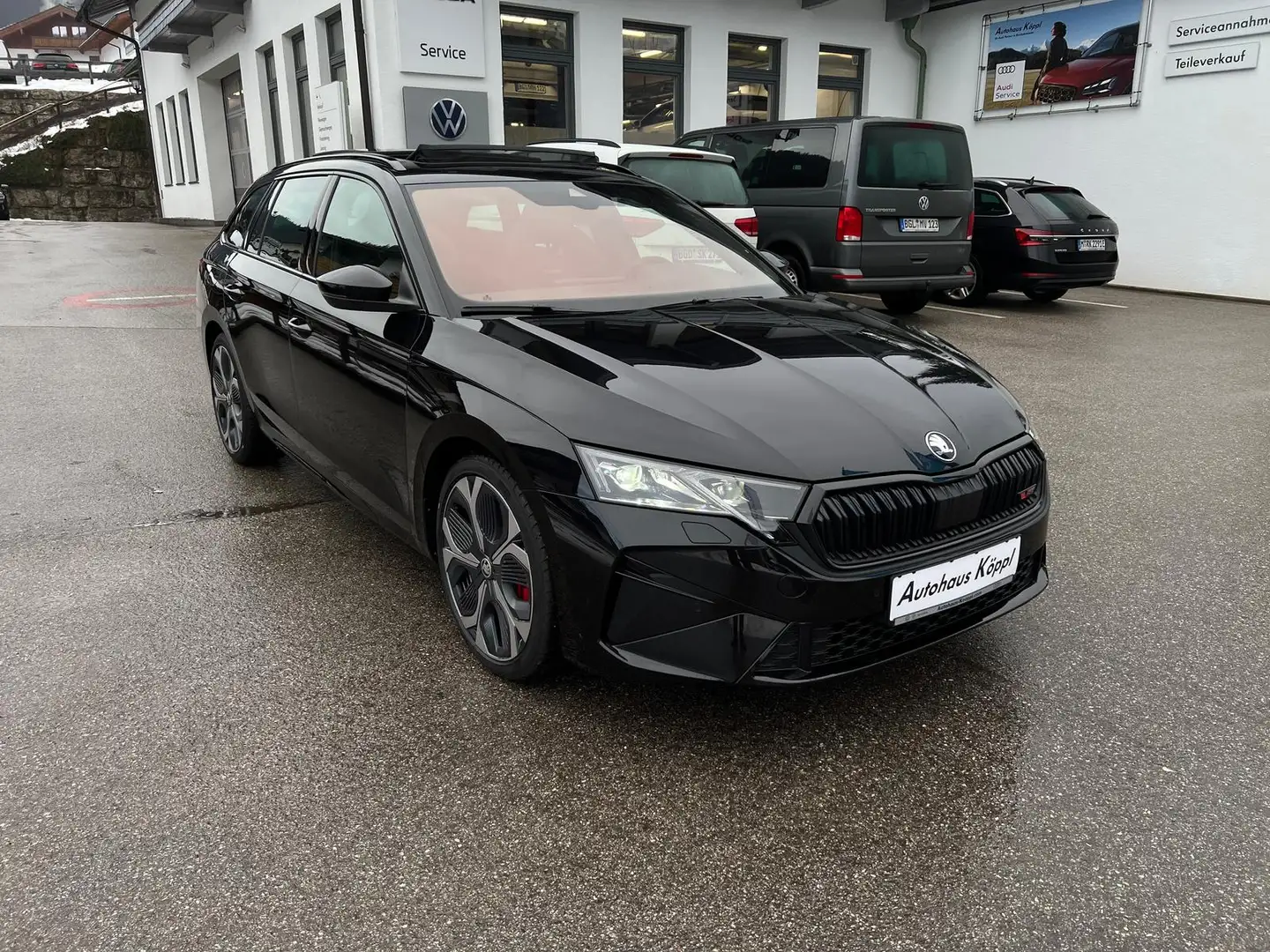 Skoda Octavia RS Combi *Facelift* Pano 19" AHK 265PS Schwarz - 2