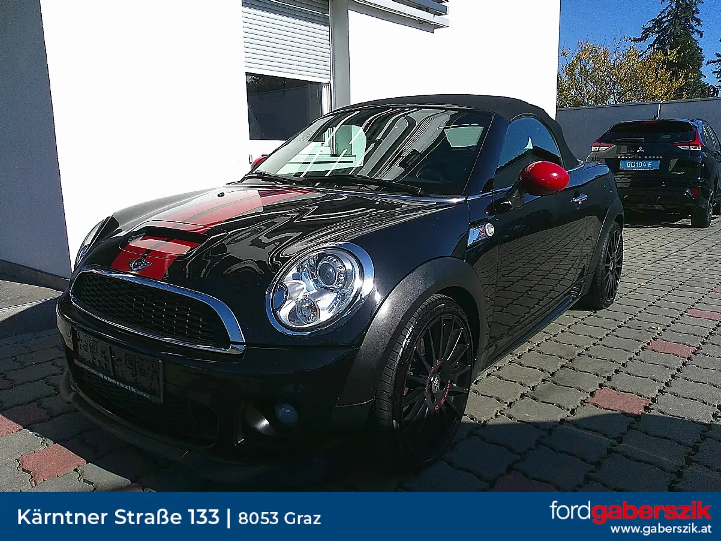 MINI Cooper S Roadster MINI R59 Roadster Cooper S 1,6 Schwarz - 1