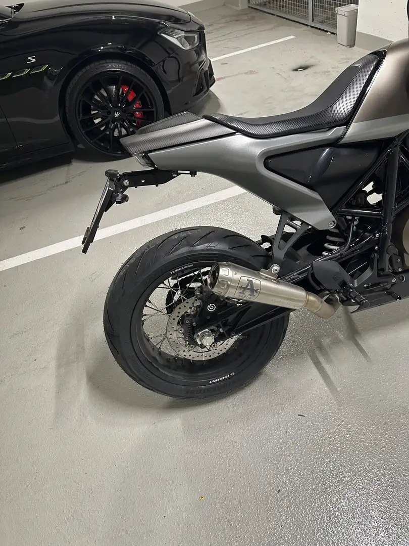 Husqvarna Svartpilen Husqvarna 701 Svartpilen Style Edition Gri - 2