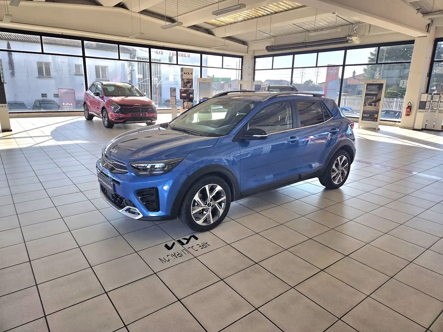 Kia Stonic 1.0 T-GDI 120CH MHEV GT LINE PREMIUM DCT7 Azul - 1