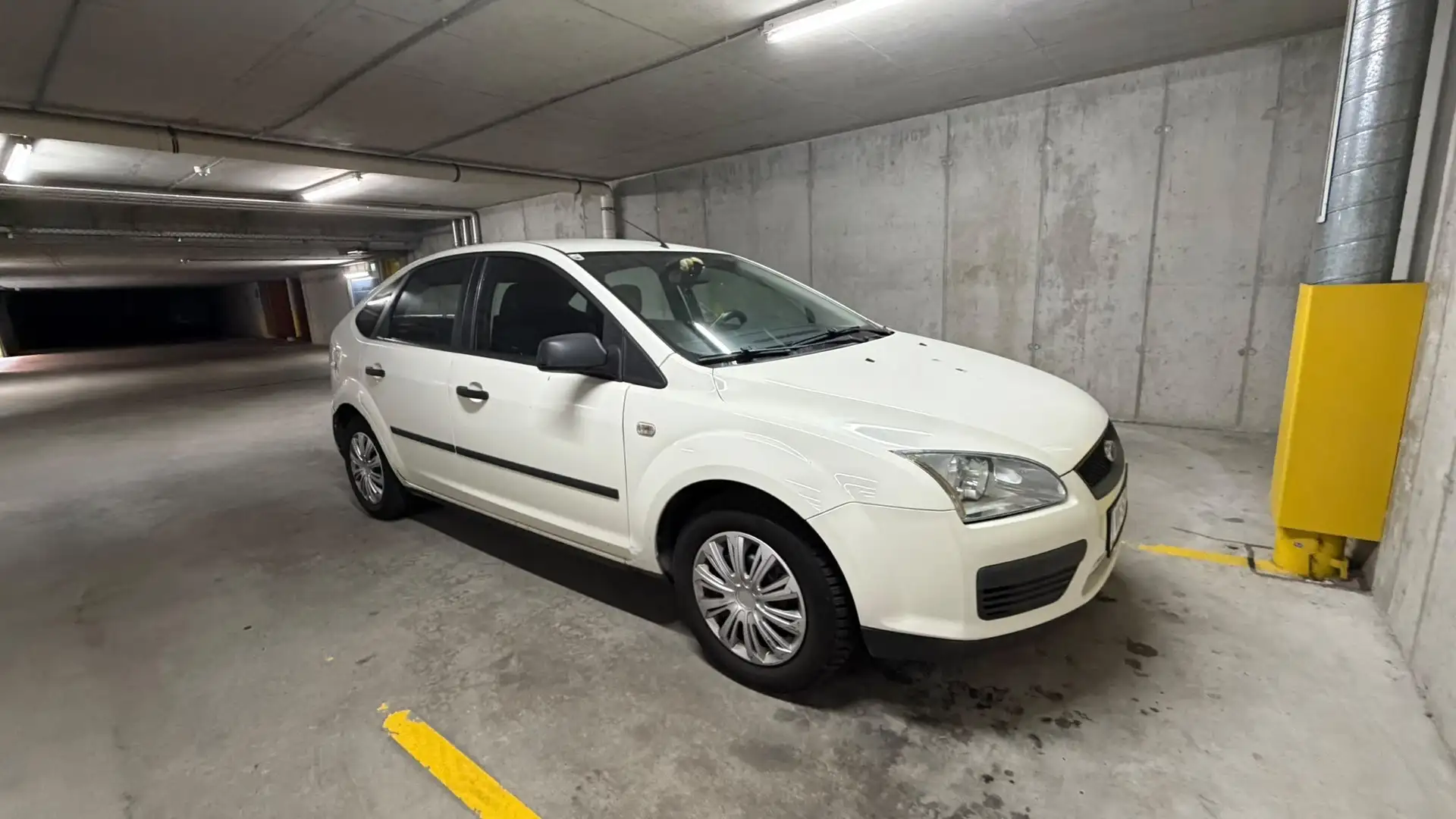 Ford Focus Trend - 1