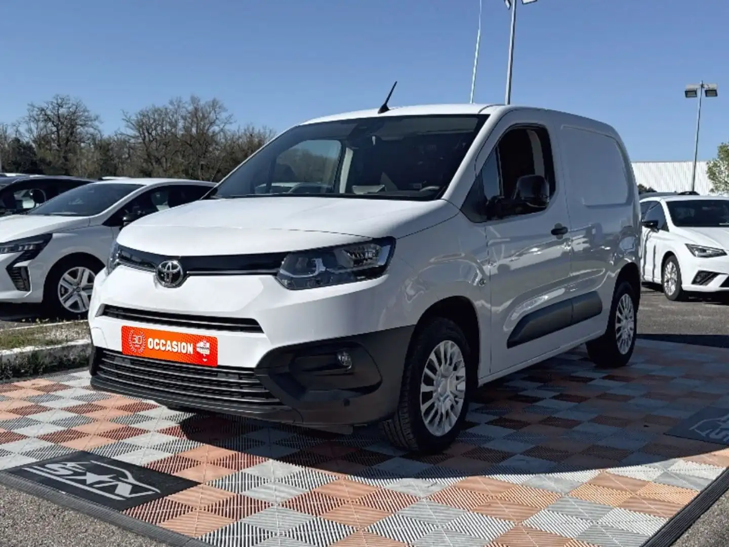 toyota proace