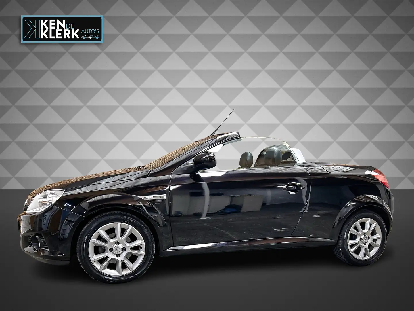 Opel Tigra TwinTop 1.4-16V Rhythm Mooi en perfect onderhoud! Zwart - 2