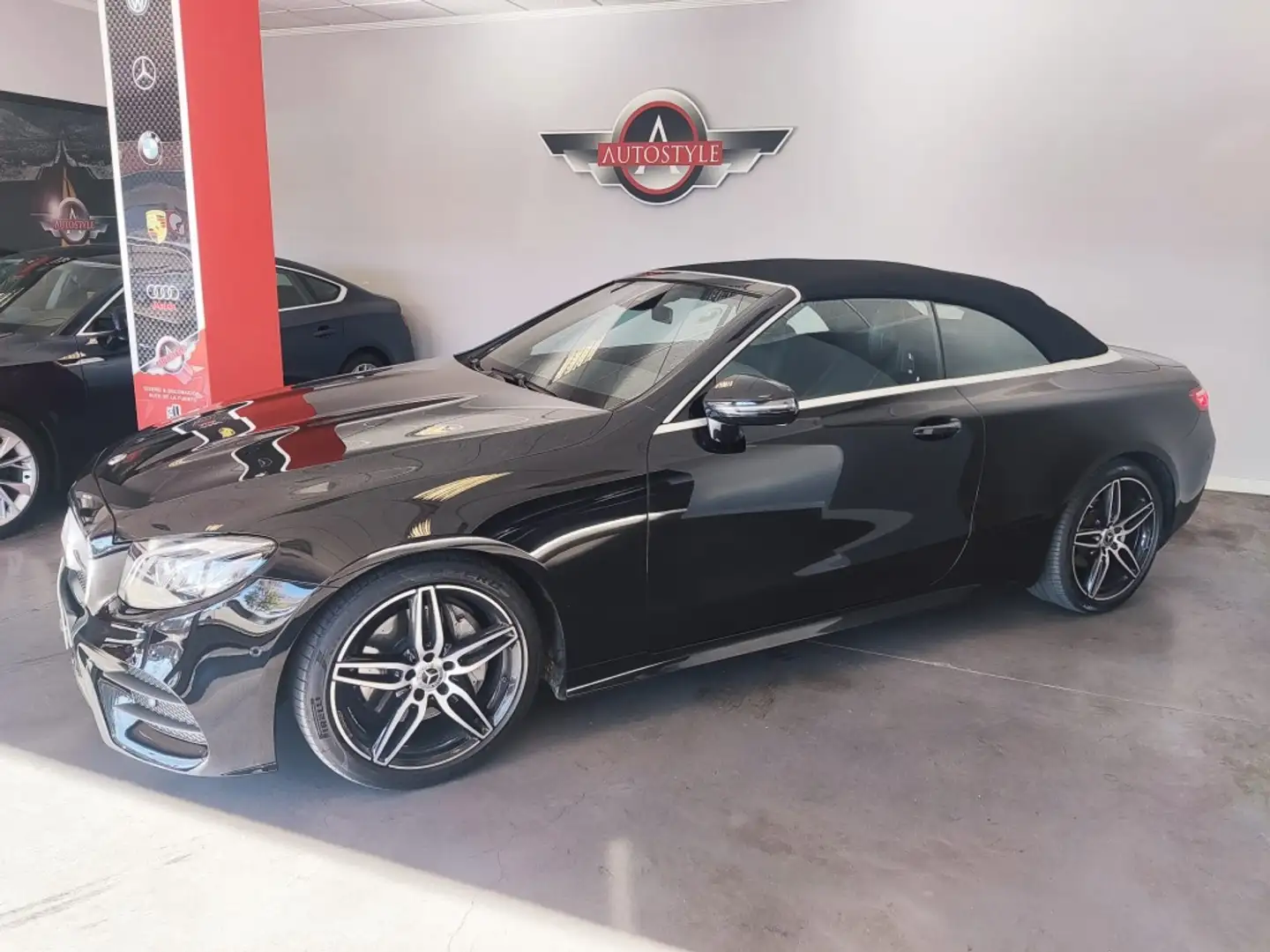 Mercedes-Benz E 220 Cabrio 220d 9G-Tronic Negro - 2