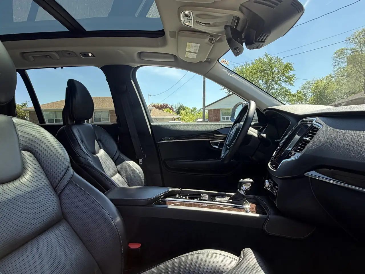 Volvo XC90 снимка Volvo XC90
