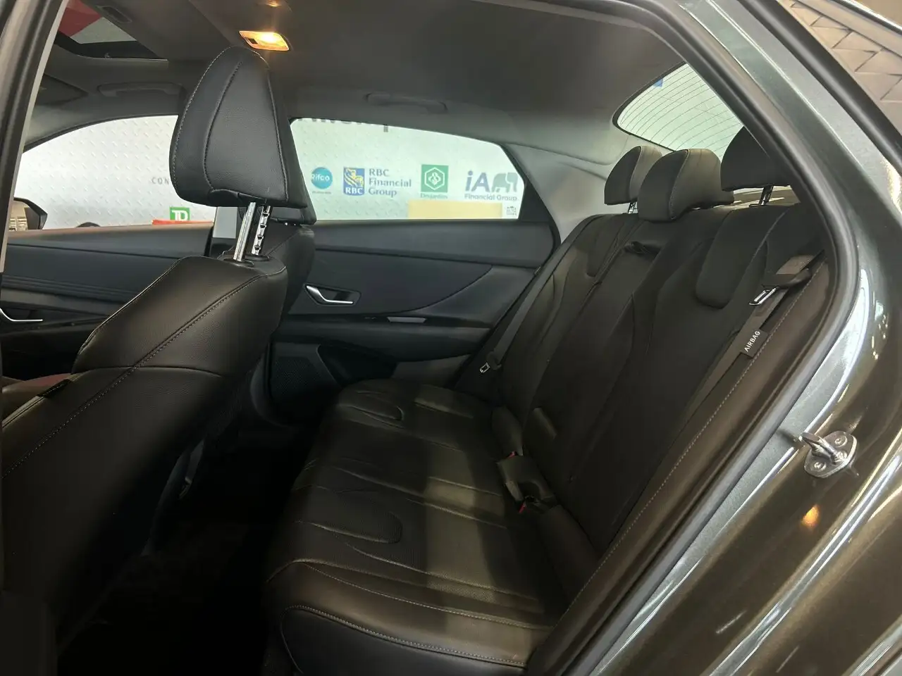 Hyundai ELANTRA снимка Hyundai ELANTRA