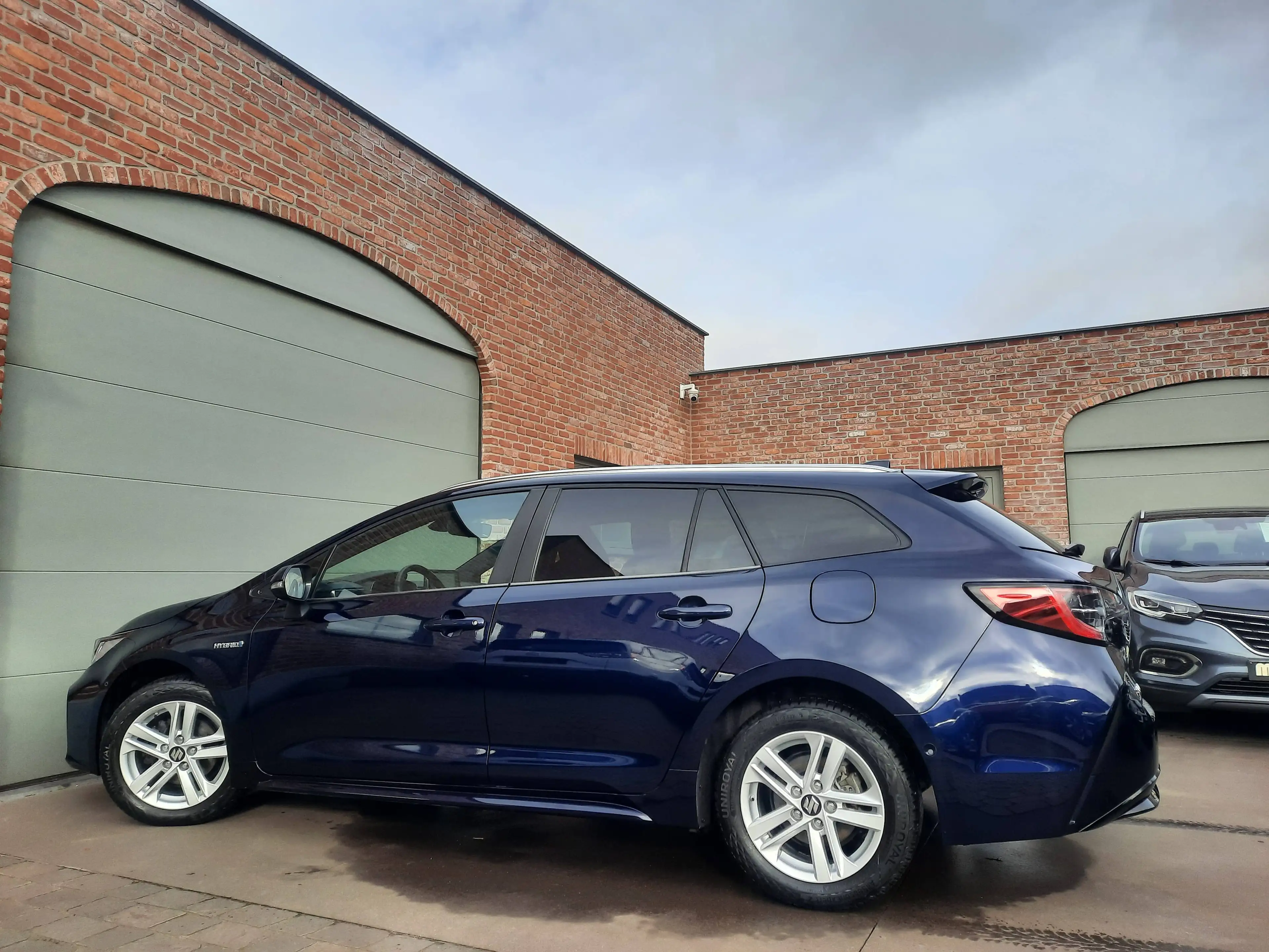 Suzuki Swace Swace 1.8 Hybrid CVT GL — photo 4