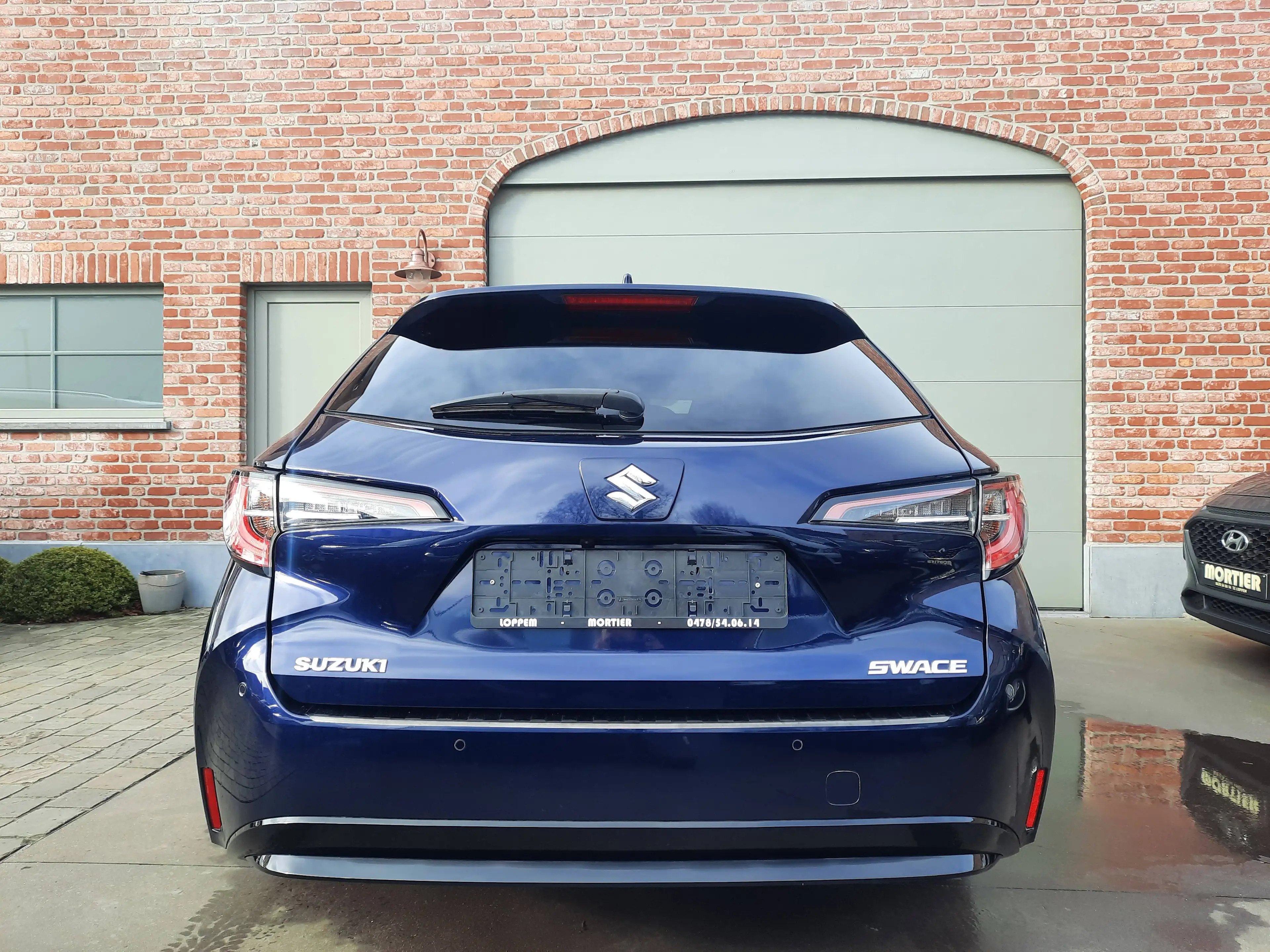 Suzuki Swace Swace 1.8 Hybrid CVT GL — photo 7