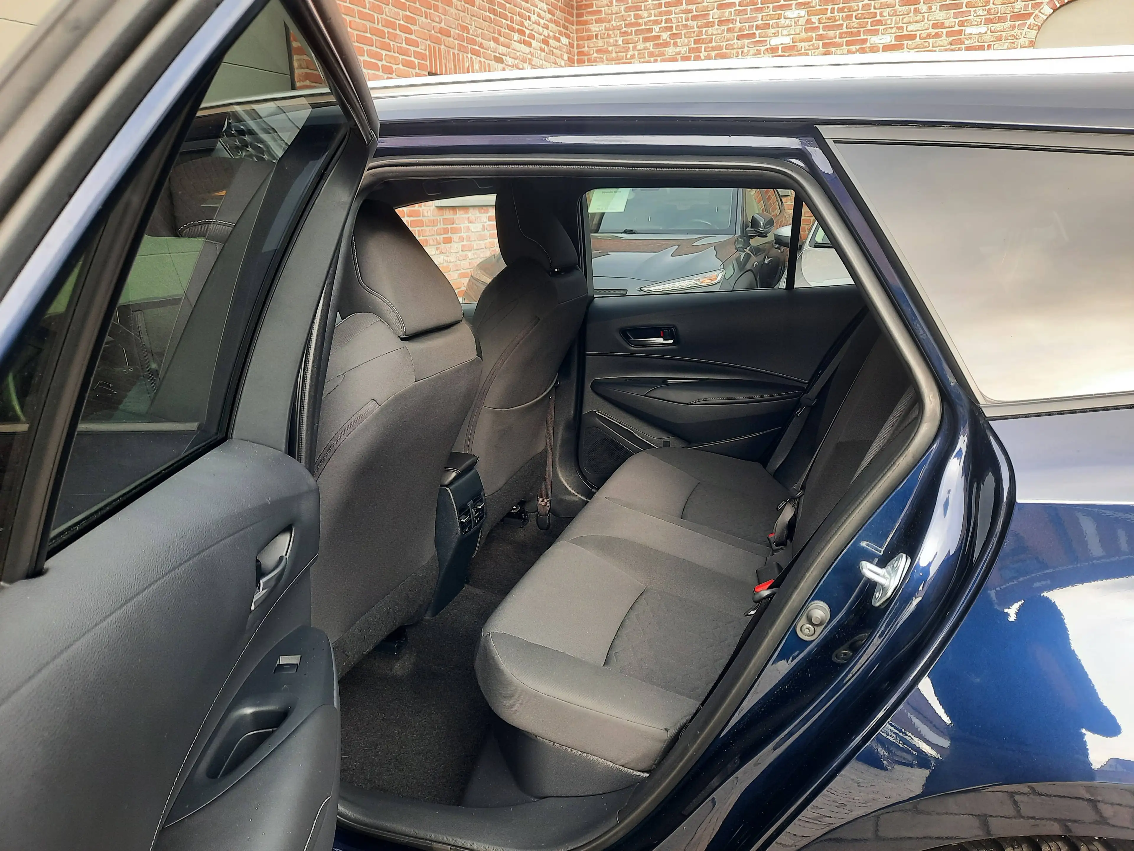 Suzuki Swace Swace 1.8 Hybrid CVT GL — photo 13