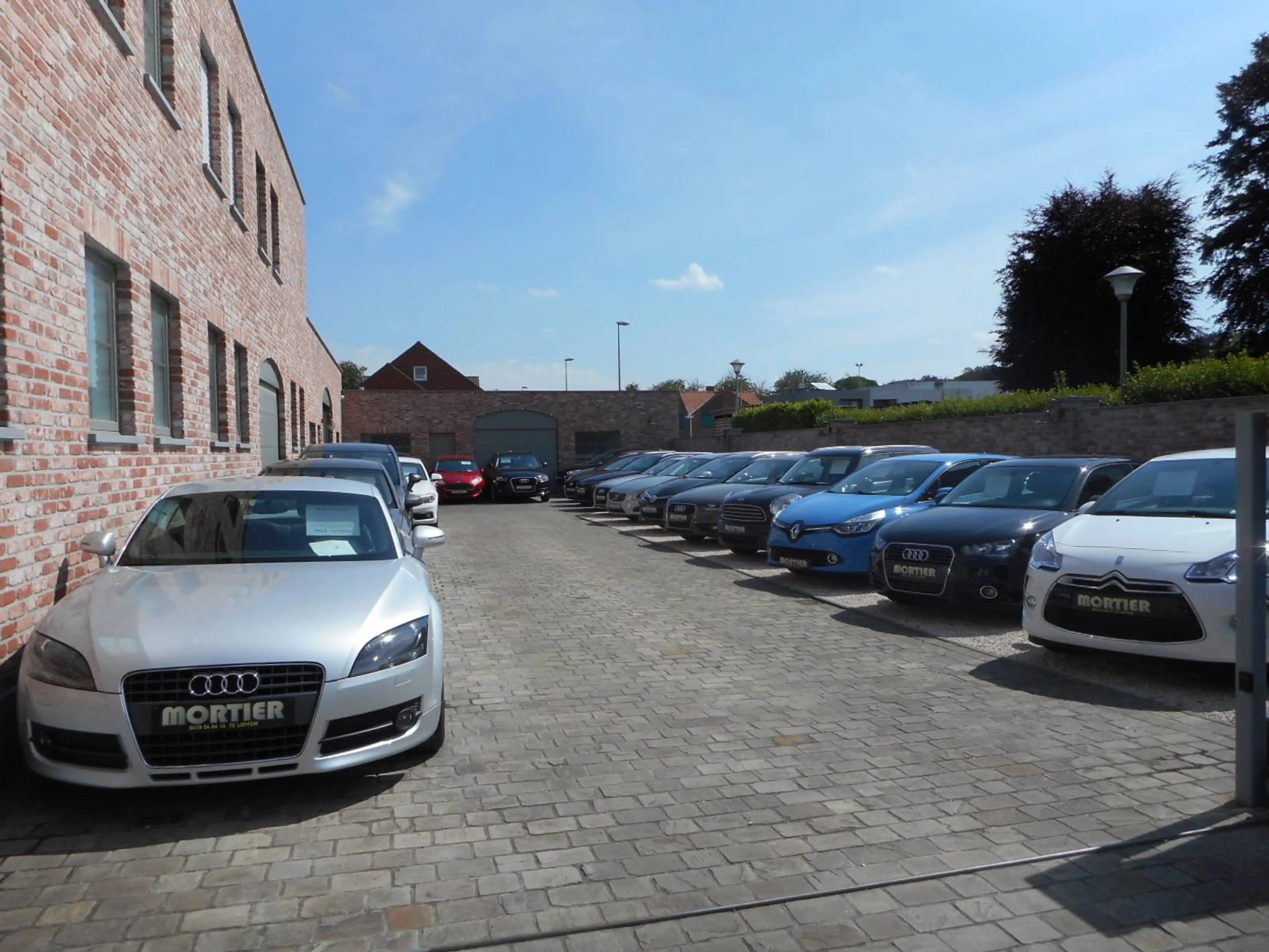 Suzuki Swace Swace 1.8 Hybrid CVT GL — photo 8