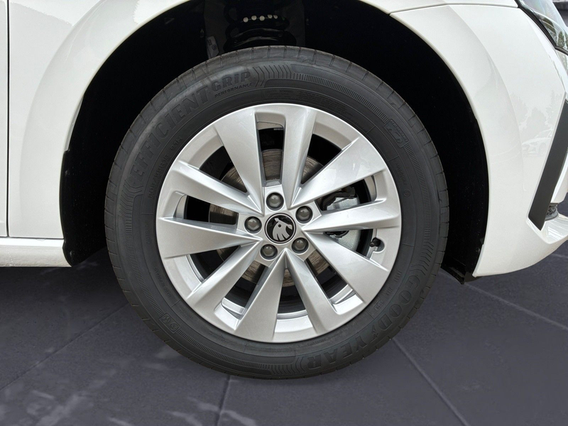 Skoda Scala Selection 1,0 TSI 6-Gang-Schaltgetriebe — photo 9
