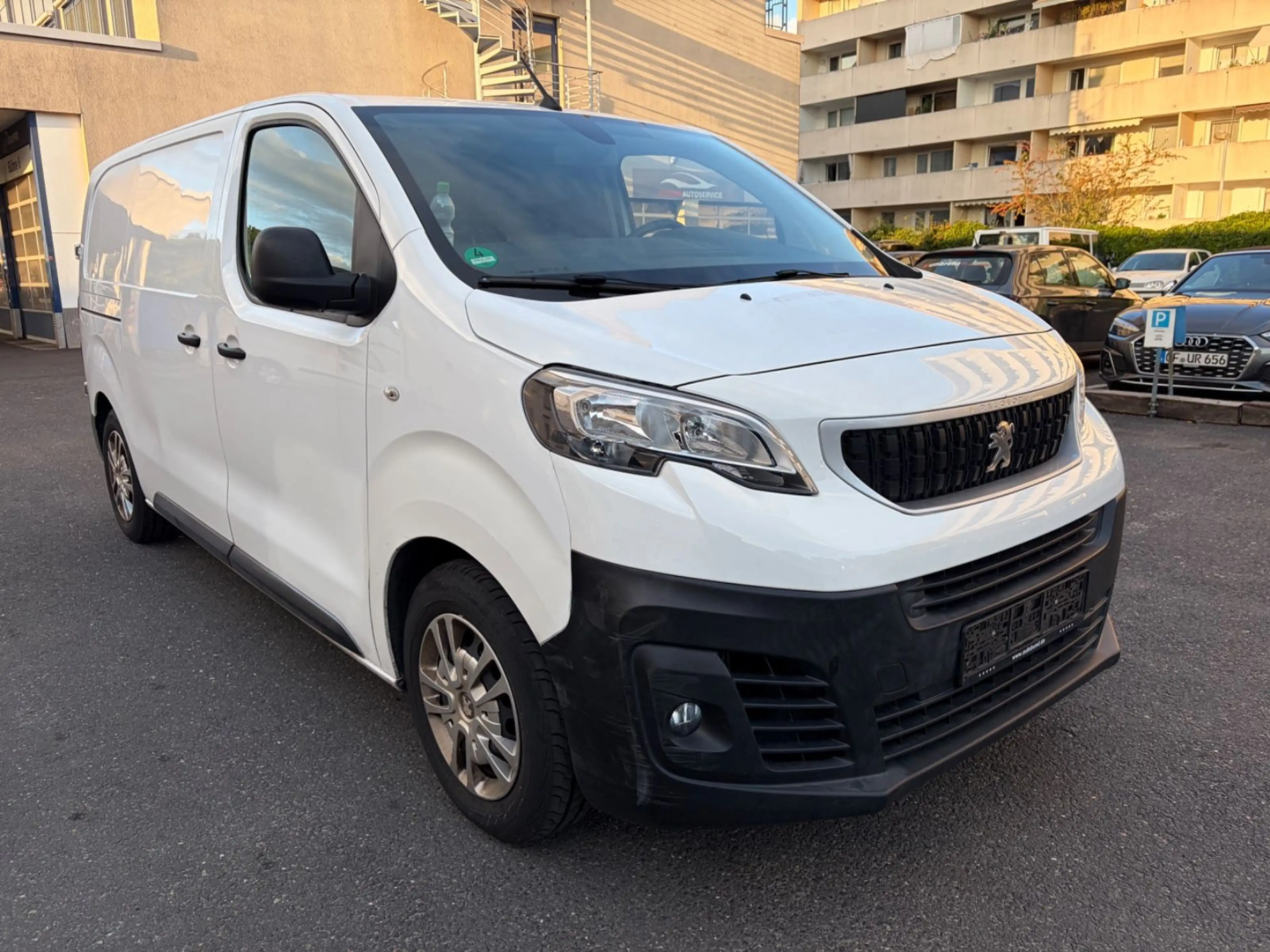 Peugeot Expert 1.5 BLUE HDI 120 *PDC Klima 1.Hand* — photo 3