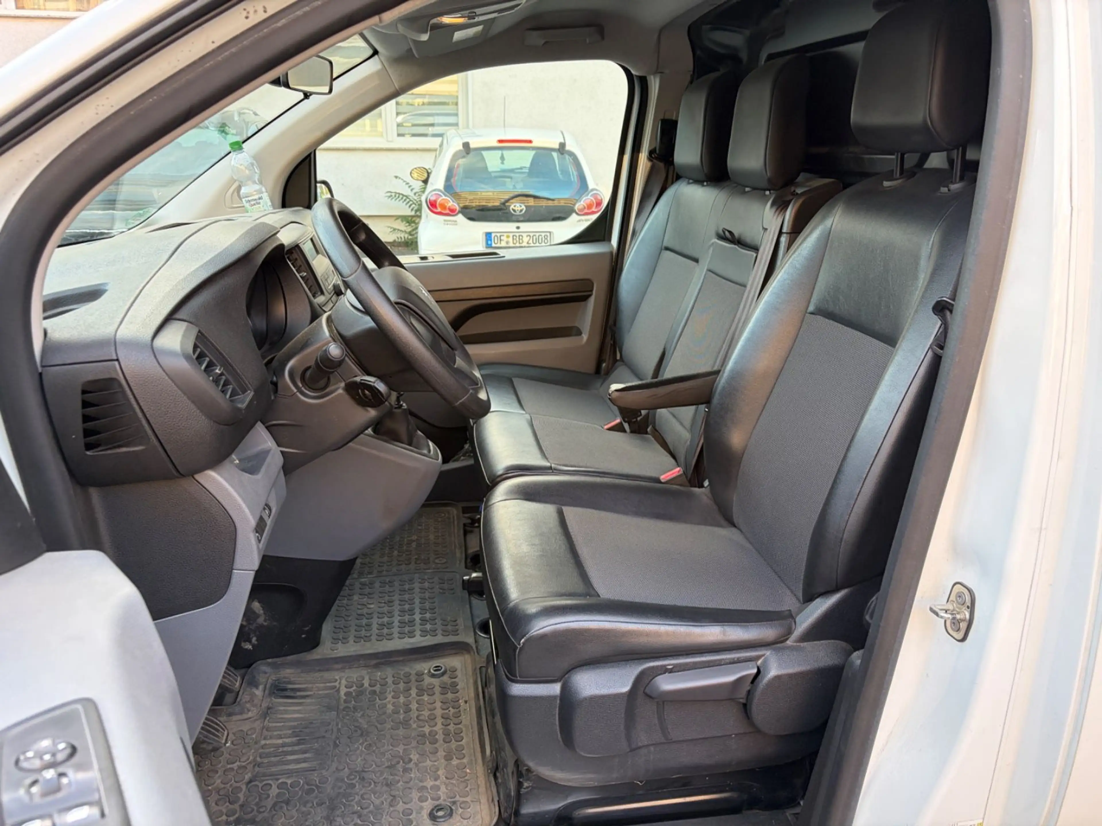 Peugeot Expert 1.5 BLUE HDI 120 *PDC Klima 1.Hand* — photo 7