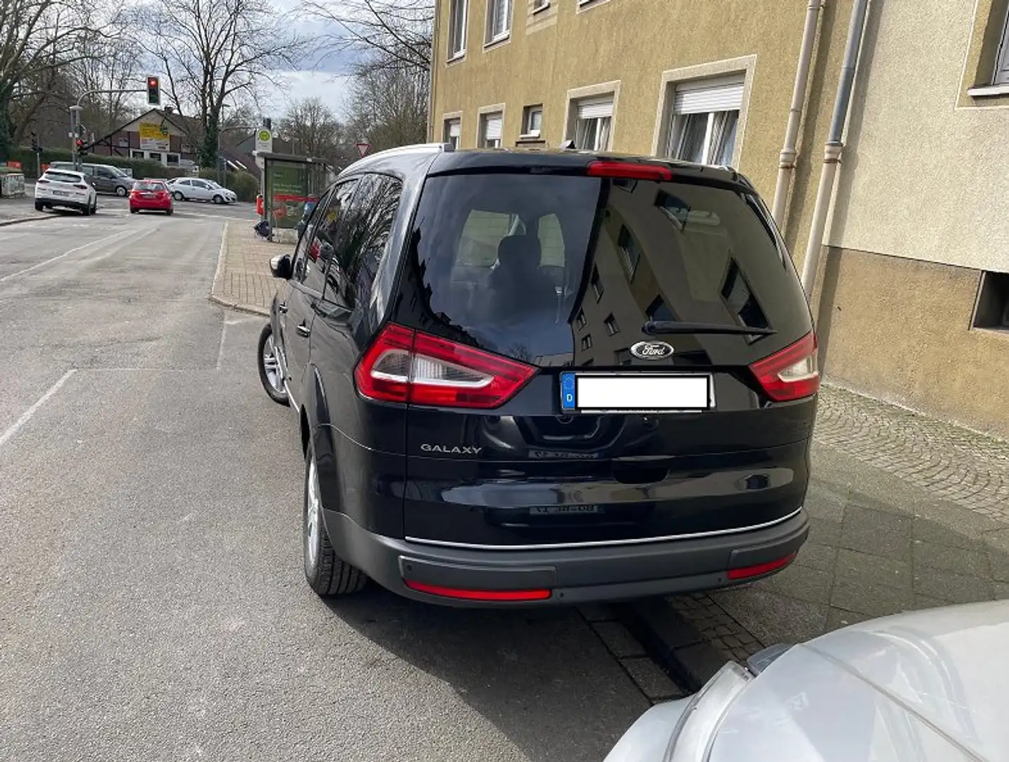 Ford Galaxy Galaxy 2.0 TDCi DPF Champions Edition Schwarz - 2