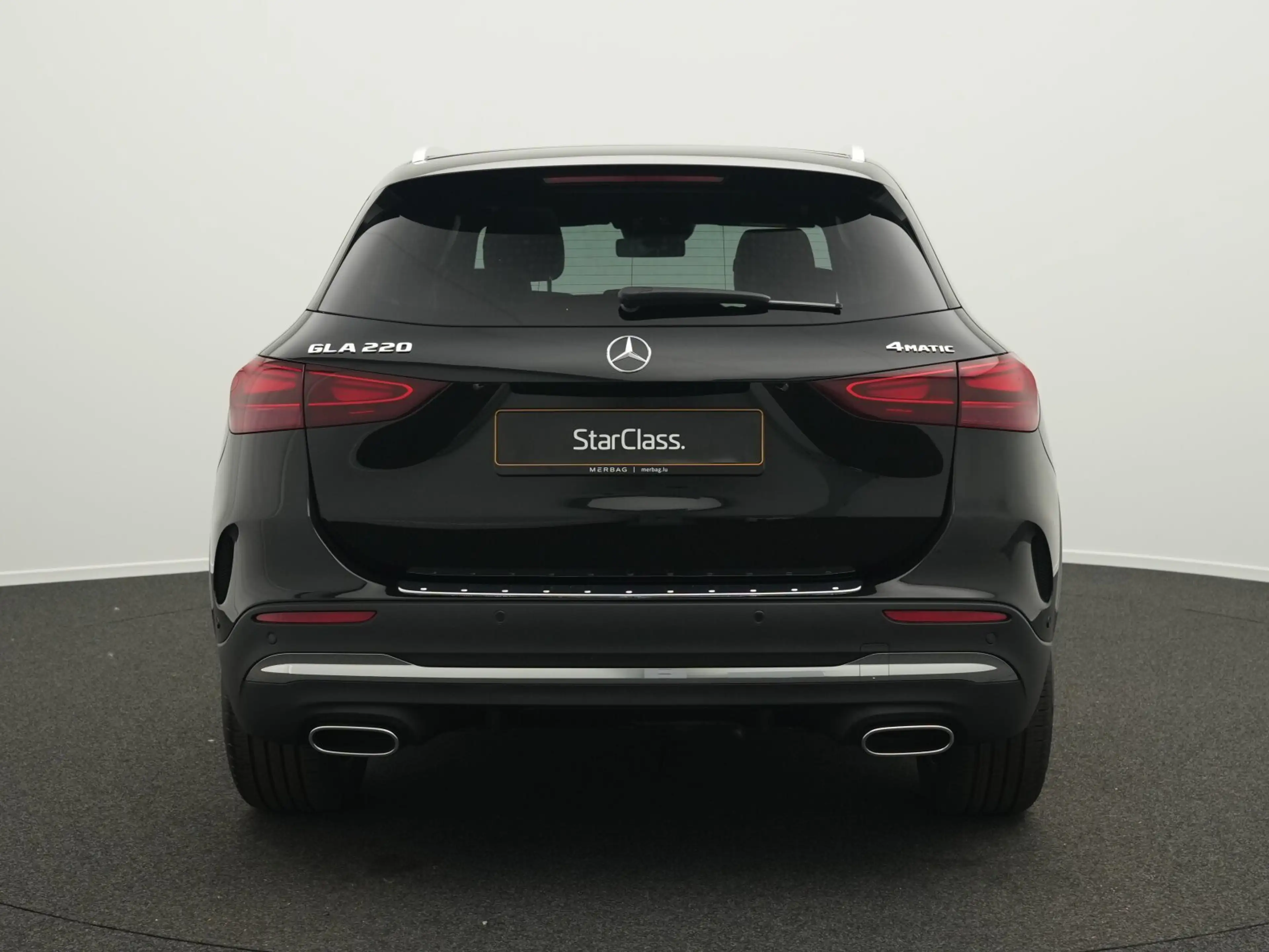 Mercedes-Benz GLA 220 GLA 220 4MATIC Multi+Pano+AHK+Handsfree AMG Line — photo 4