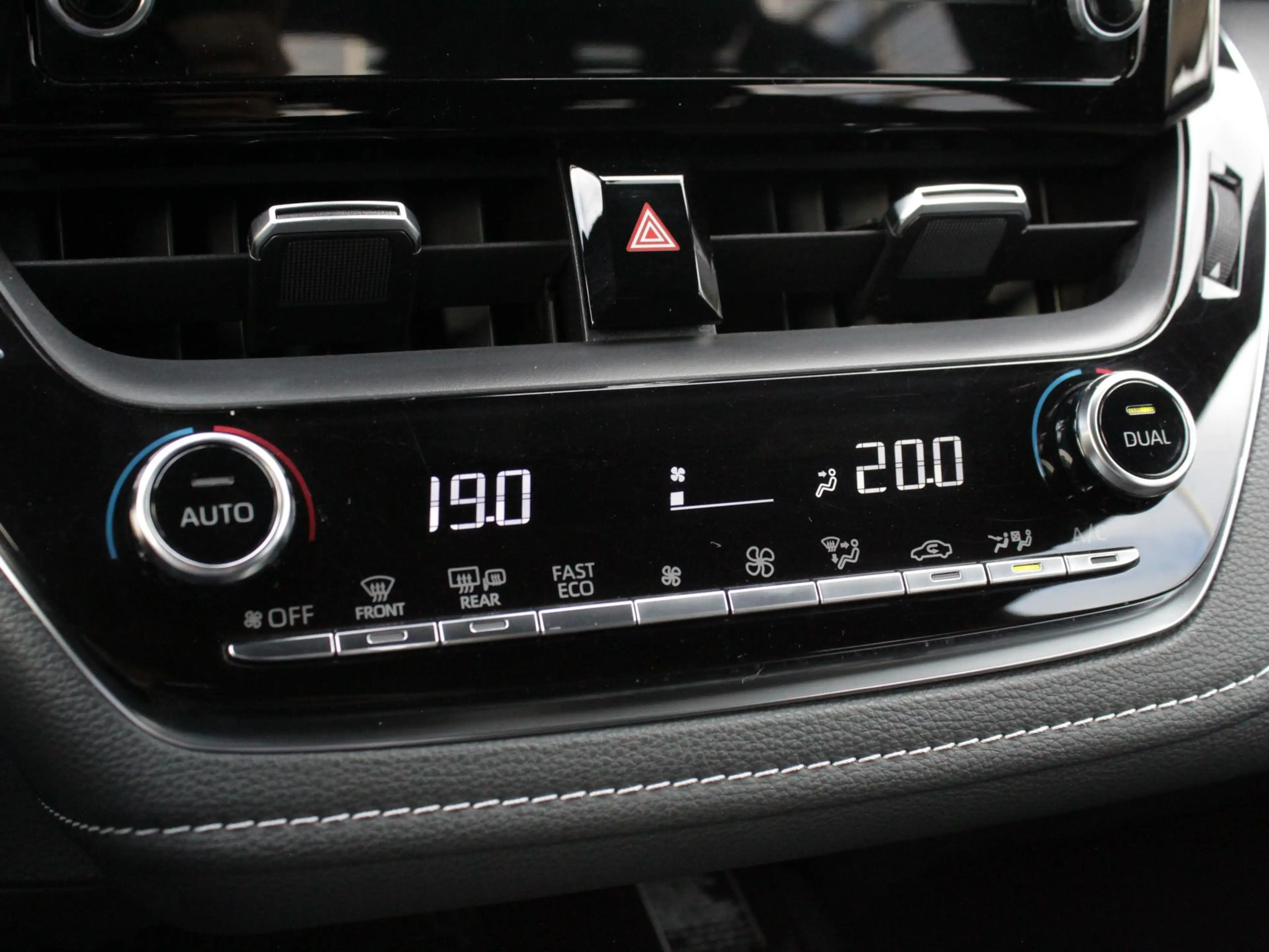Suzuki Swace 1.8 Hybrid Select Automaat | Cruise | Carplay/Andr — photo 12
