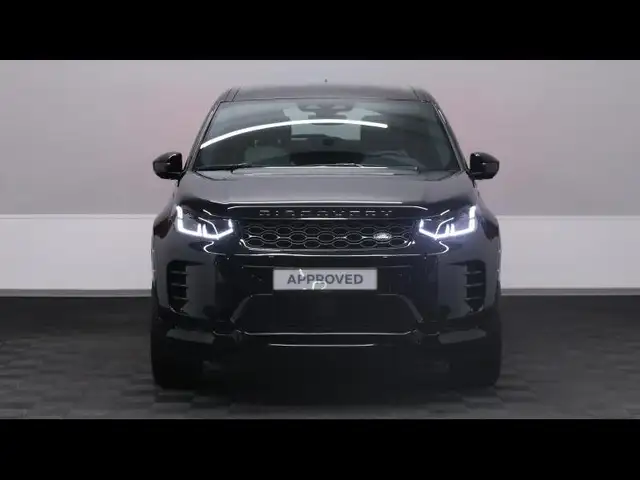 Land Rover Discovery Sport view 2