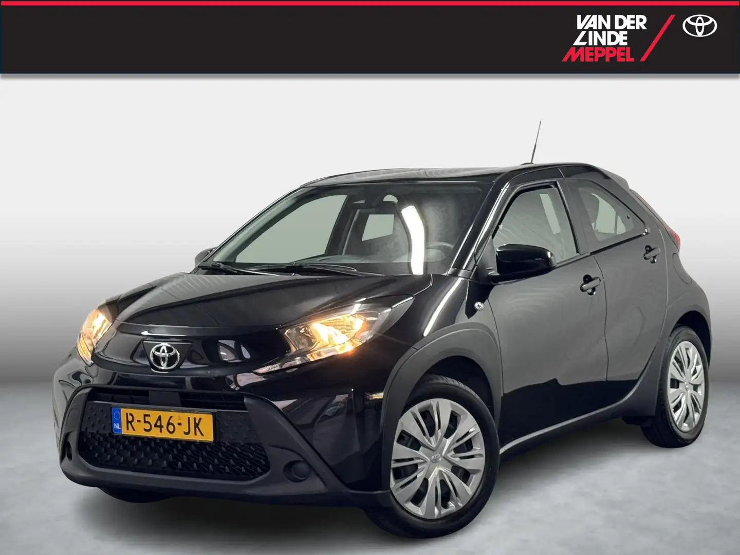 Toyota Aygo X 1.0 VVT-i MT Play NL Carplay Cruise Airco Zwart - 1